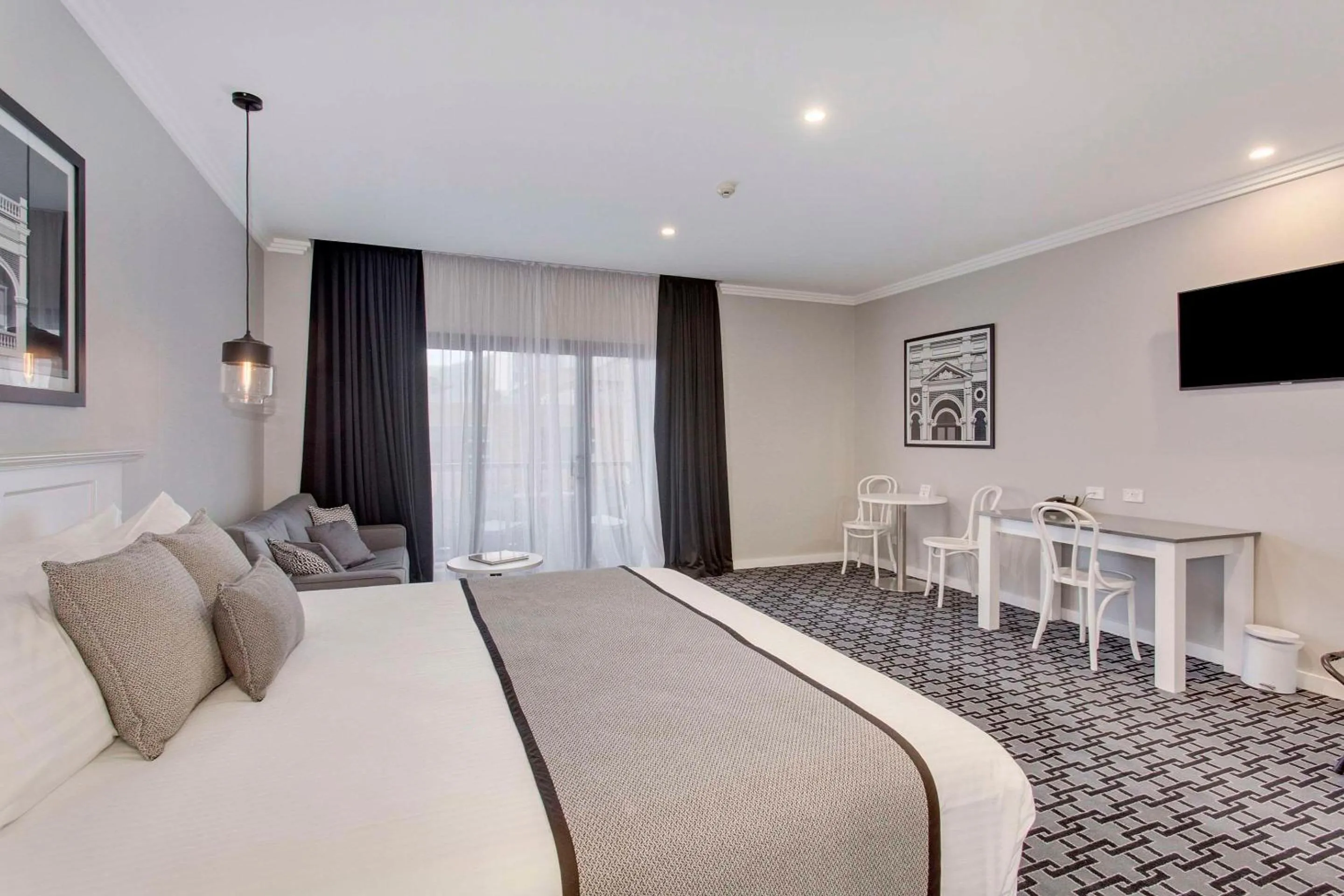 Bedroom, Bed in CH Boutique Hotel & Apartments, an Ascend Collection Hotel