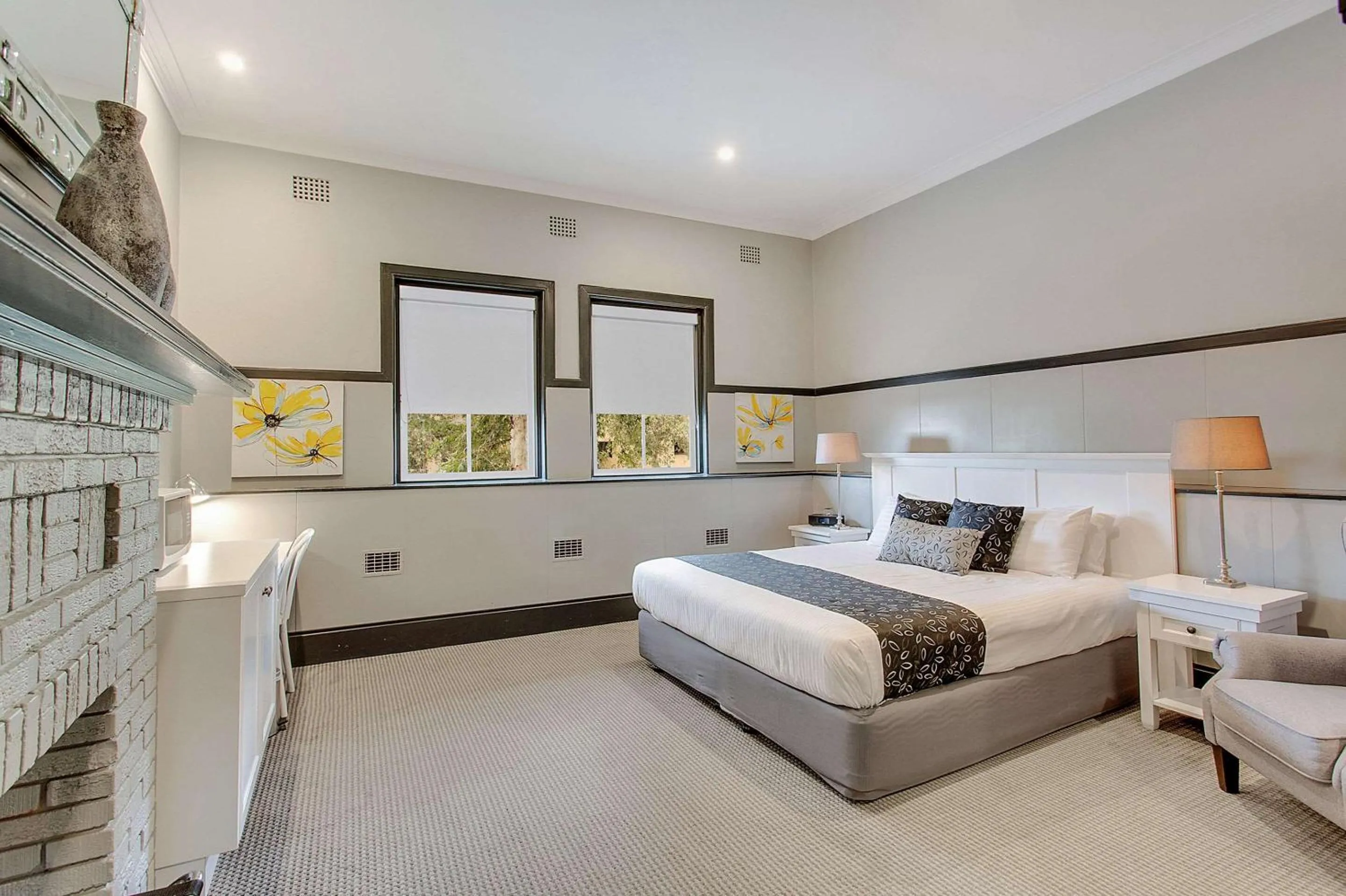 Bed in CH Boutique Hotel & Apartments, an Ascend Collection Hotel