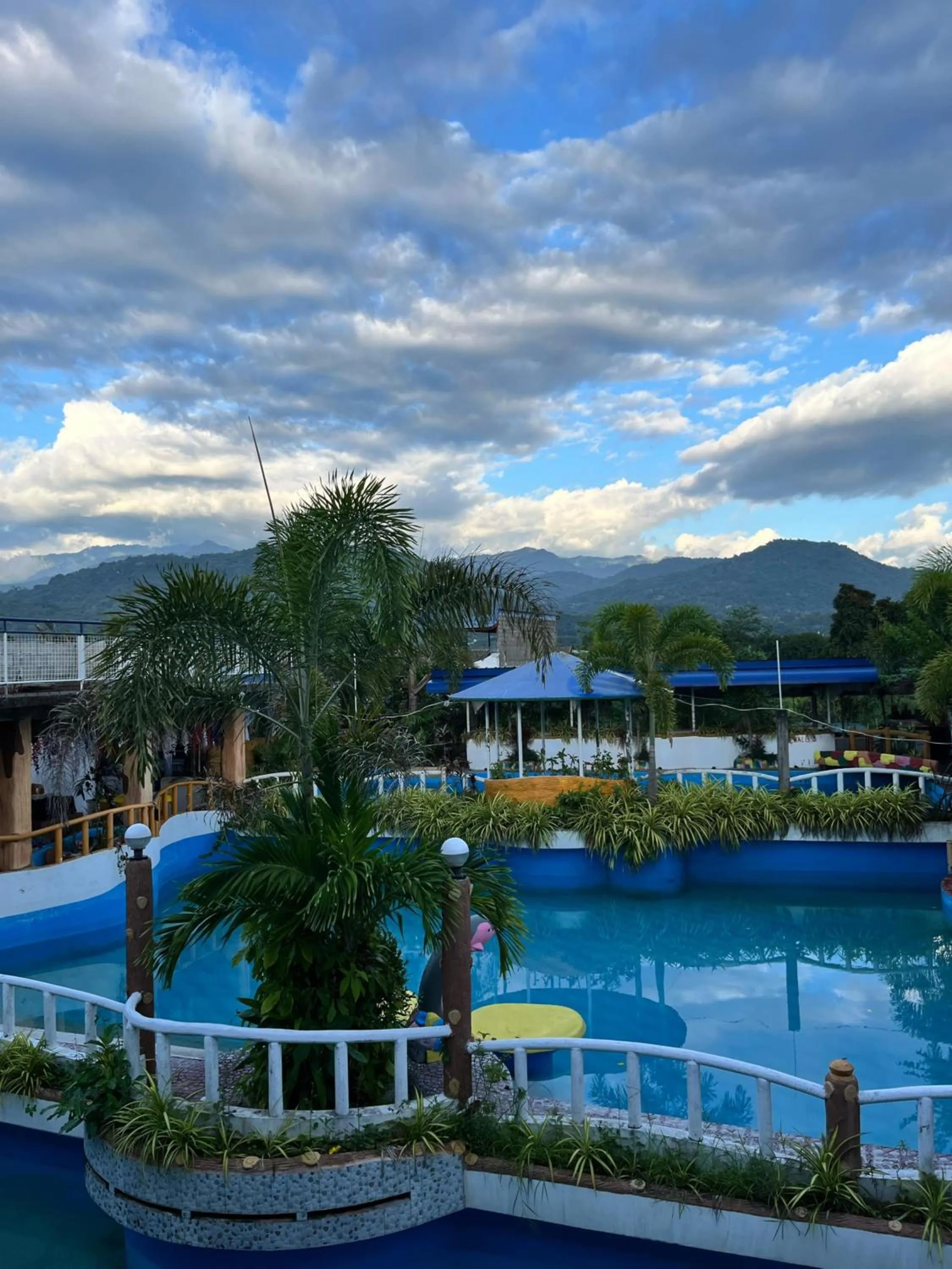 Isla Paraiso Resort-Hotel