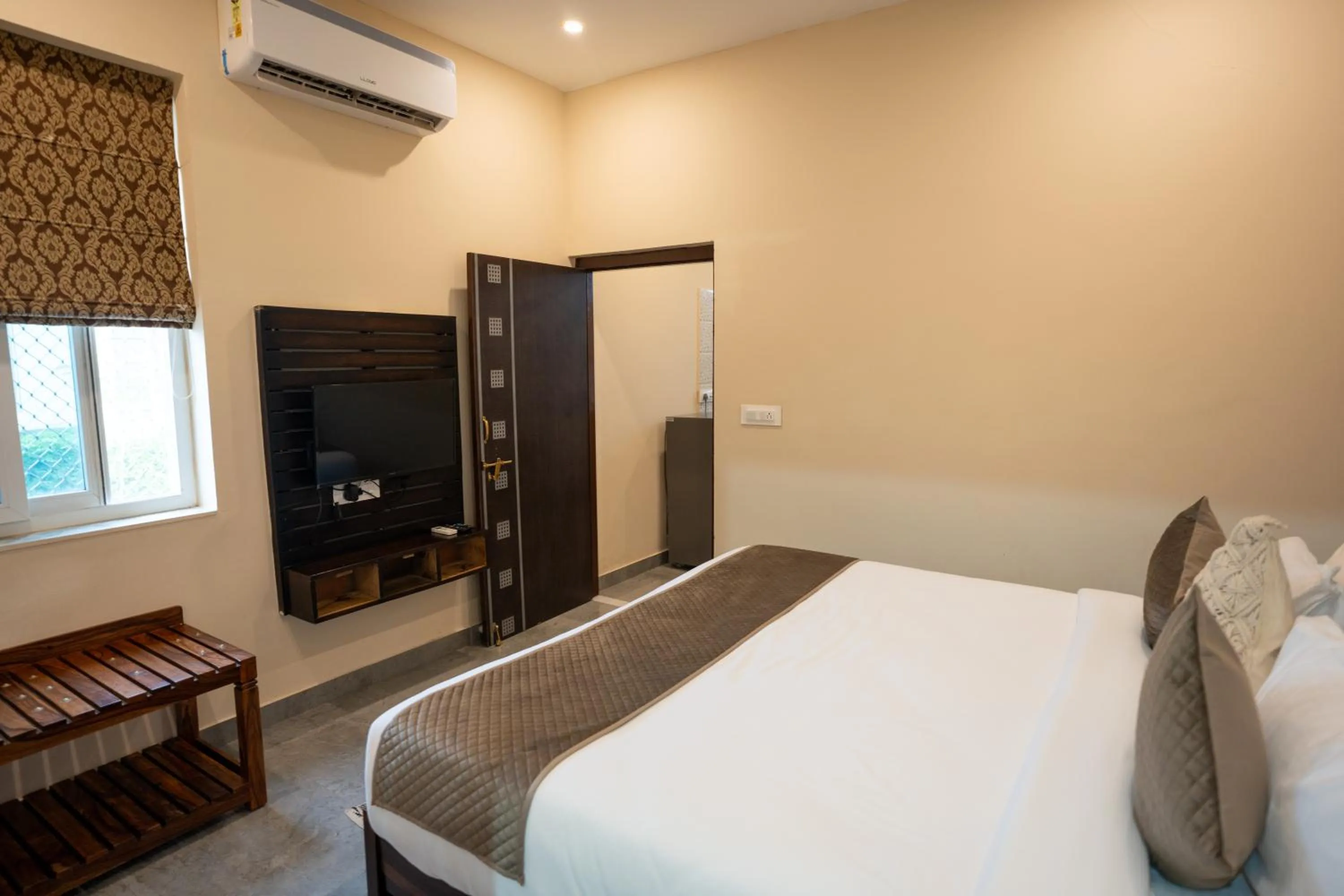 Bedroom, Bed in Aanandam Resort & Spa,Pushkar