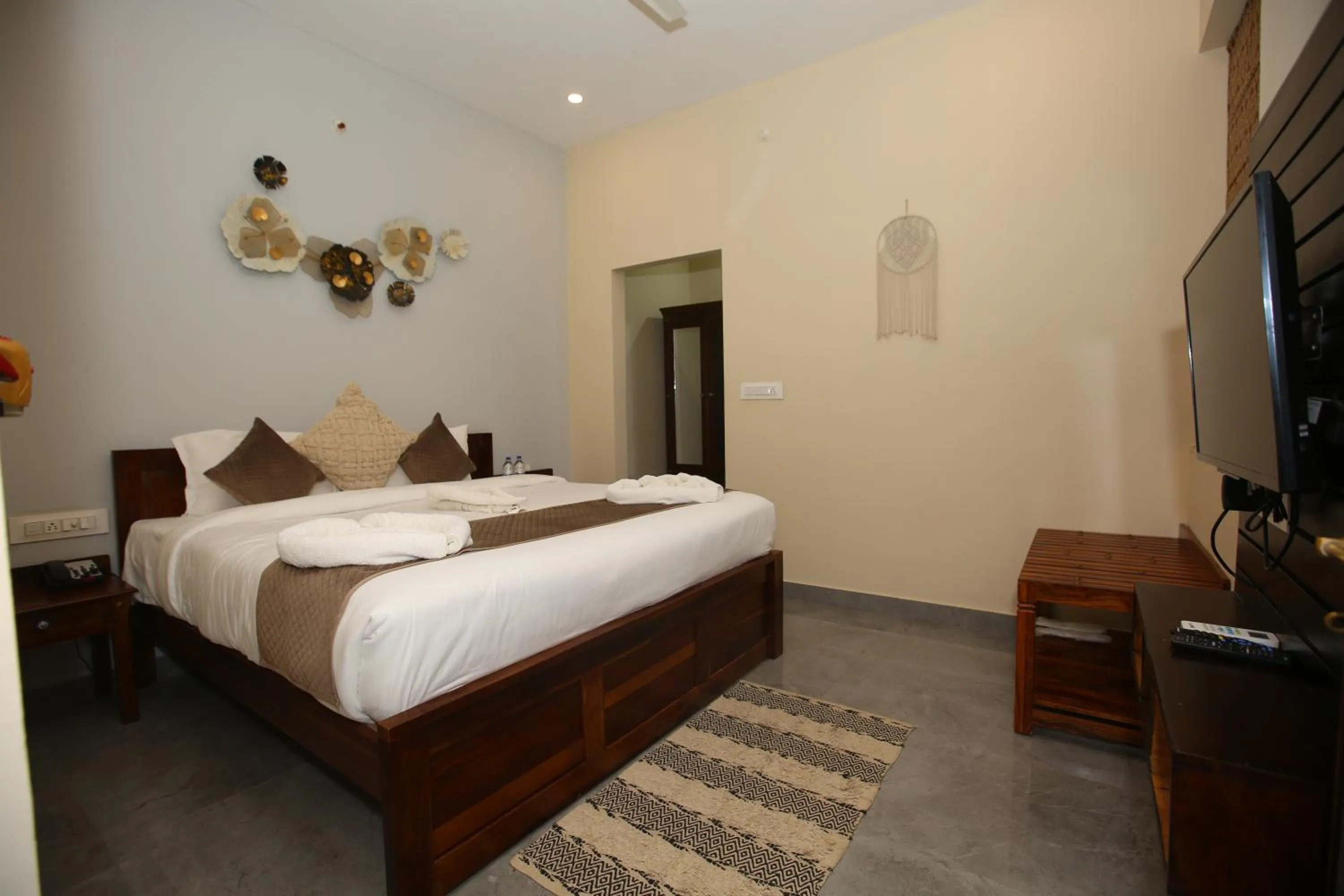 Property building, Bed in Aanandam Resort & Spa,Pushkar