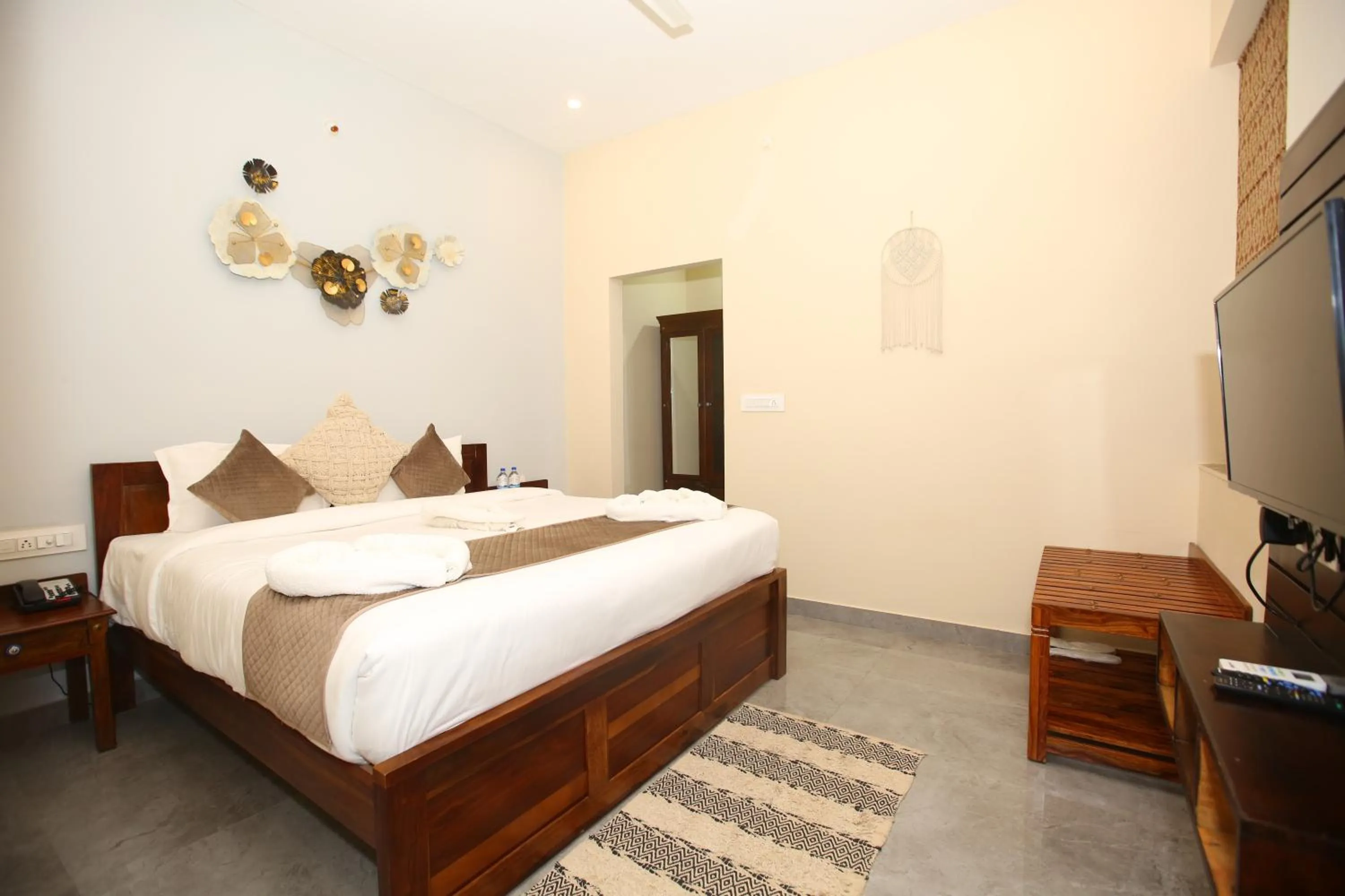 Property building, Bed in Aanandam Resort & Spa,Pushkar