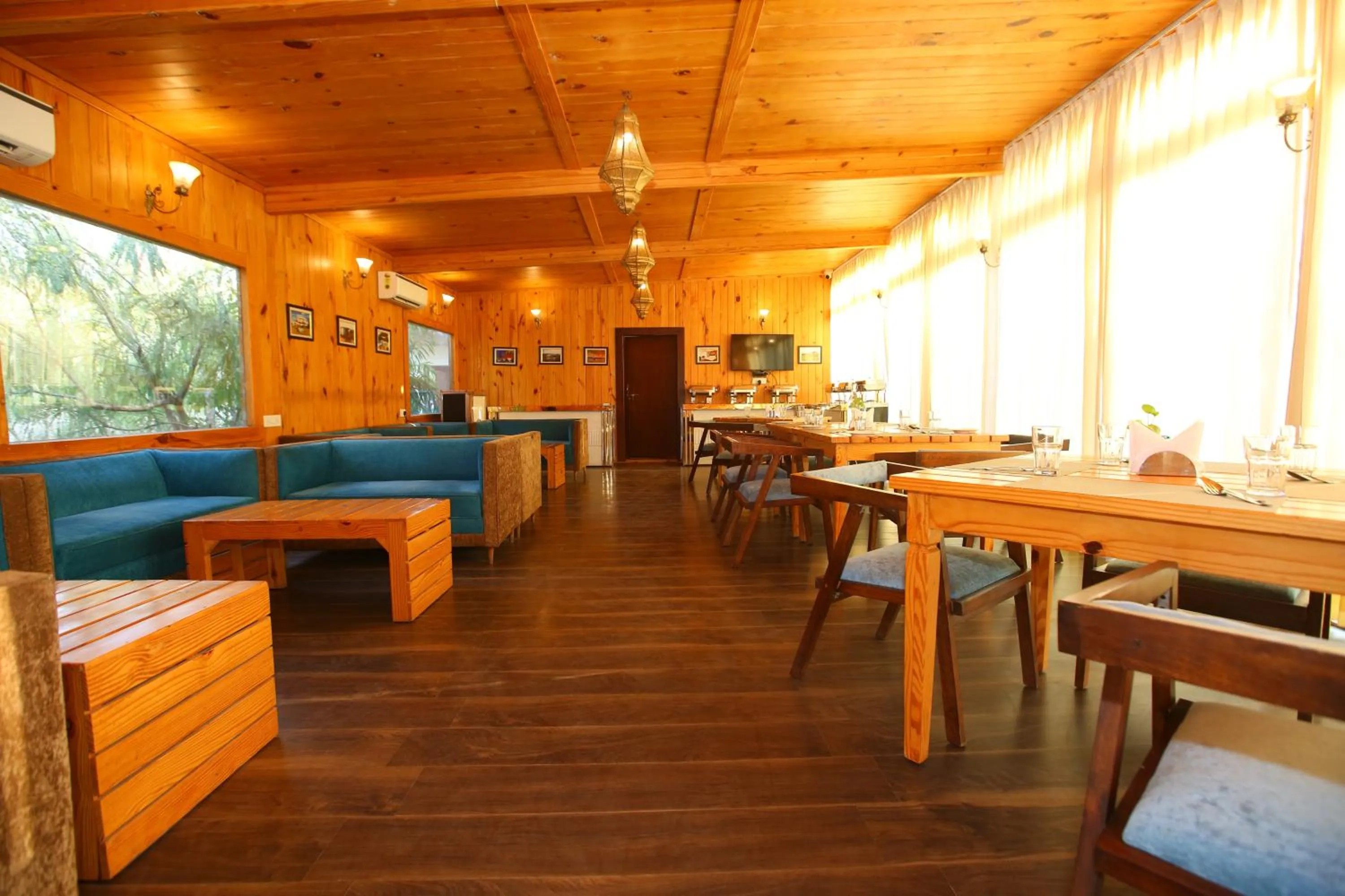 Restaurant/places to eat in Aanandam Resort & Spa,Pushkar