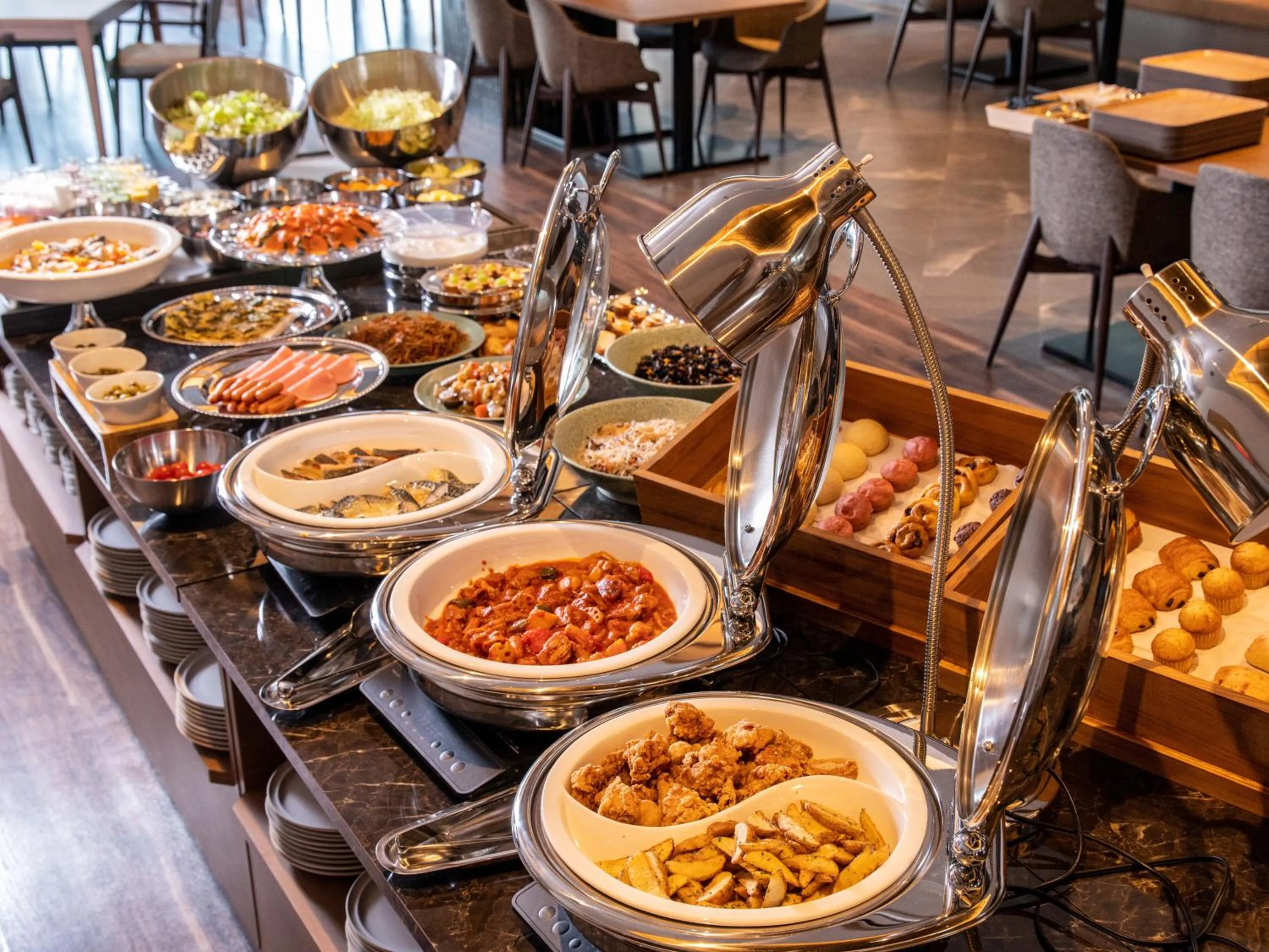 Breakfast in Hitoyoshi Onsen Nabeya