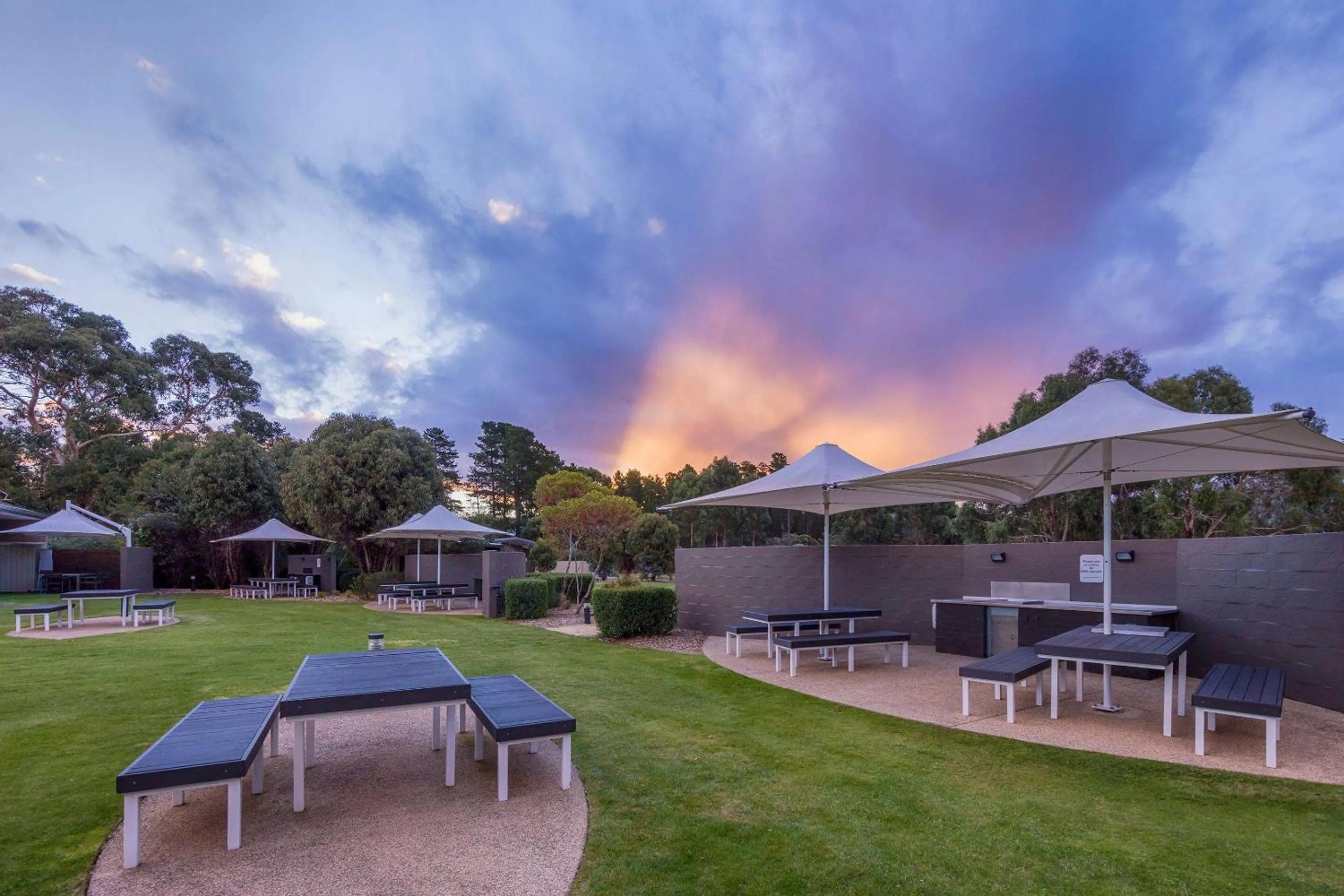 BBQ facilities in Club Wyndham Seven Mile Beach, Trademark Collection by Wyndham