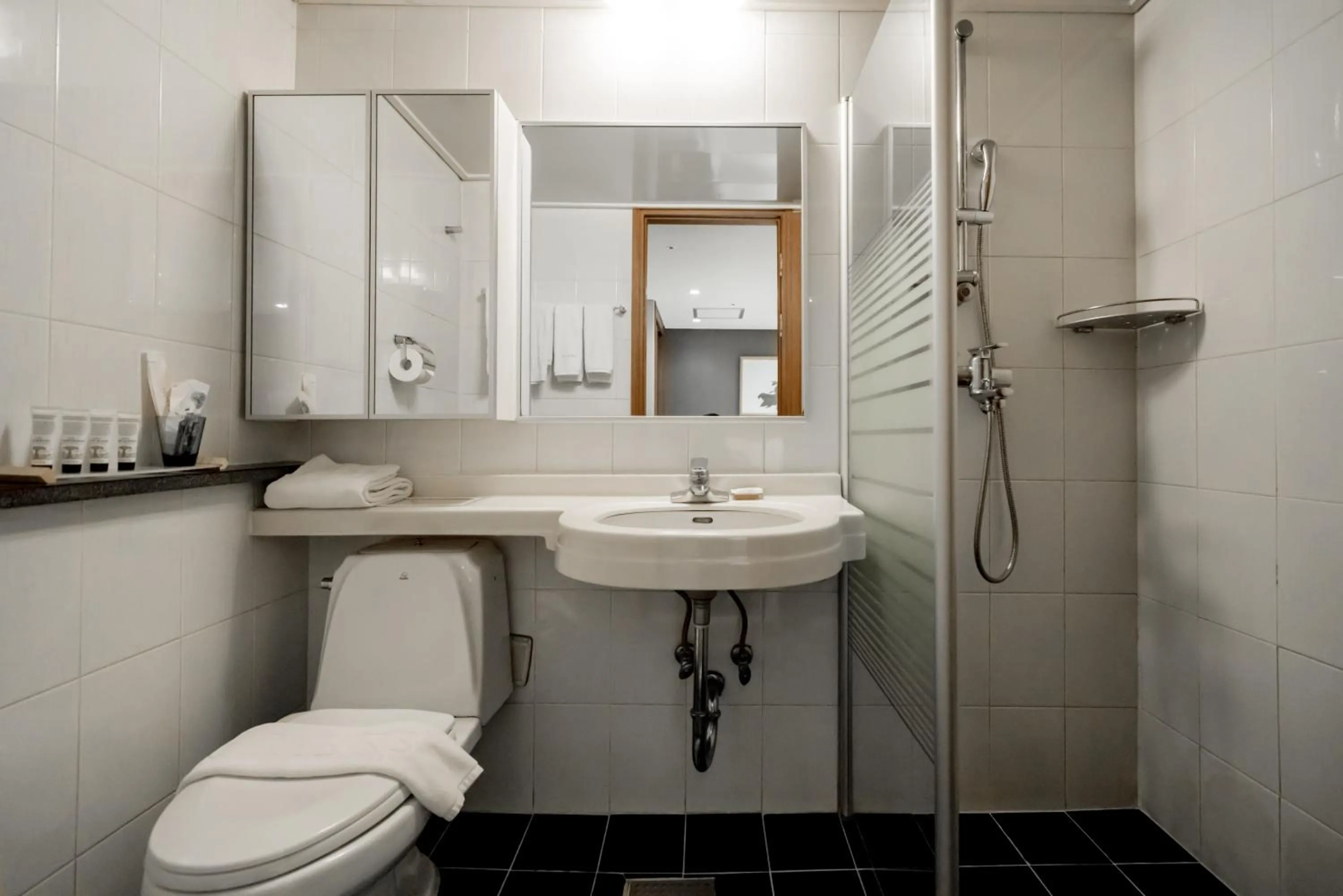 Oriens Hotel & Residences Myeongdong