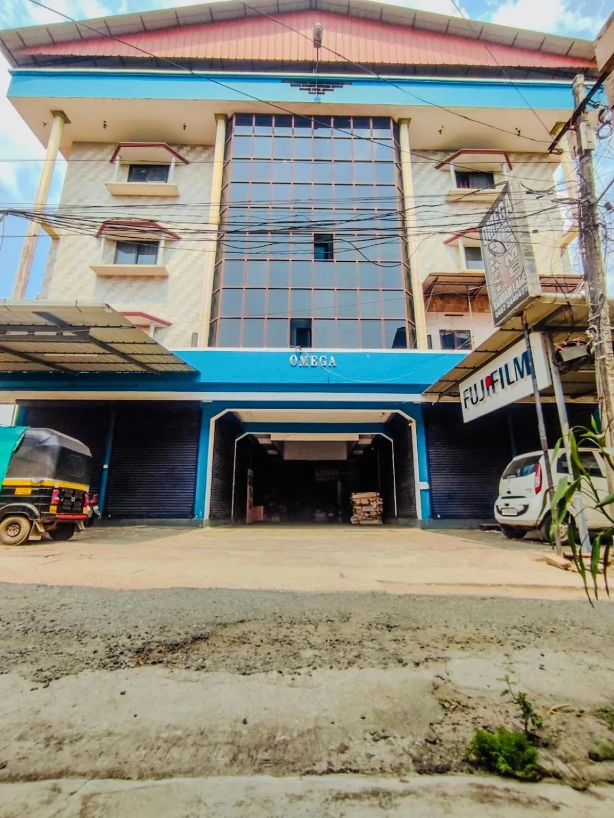 Facade/entrance in Omega Tourist Home