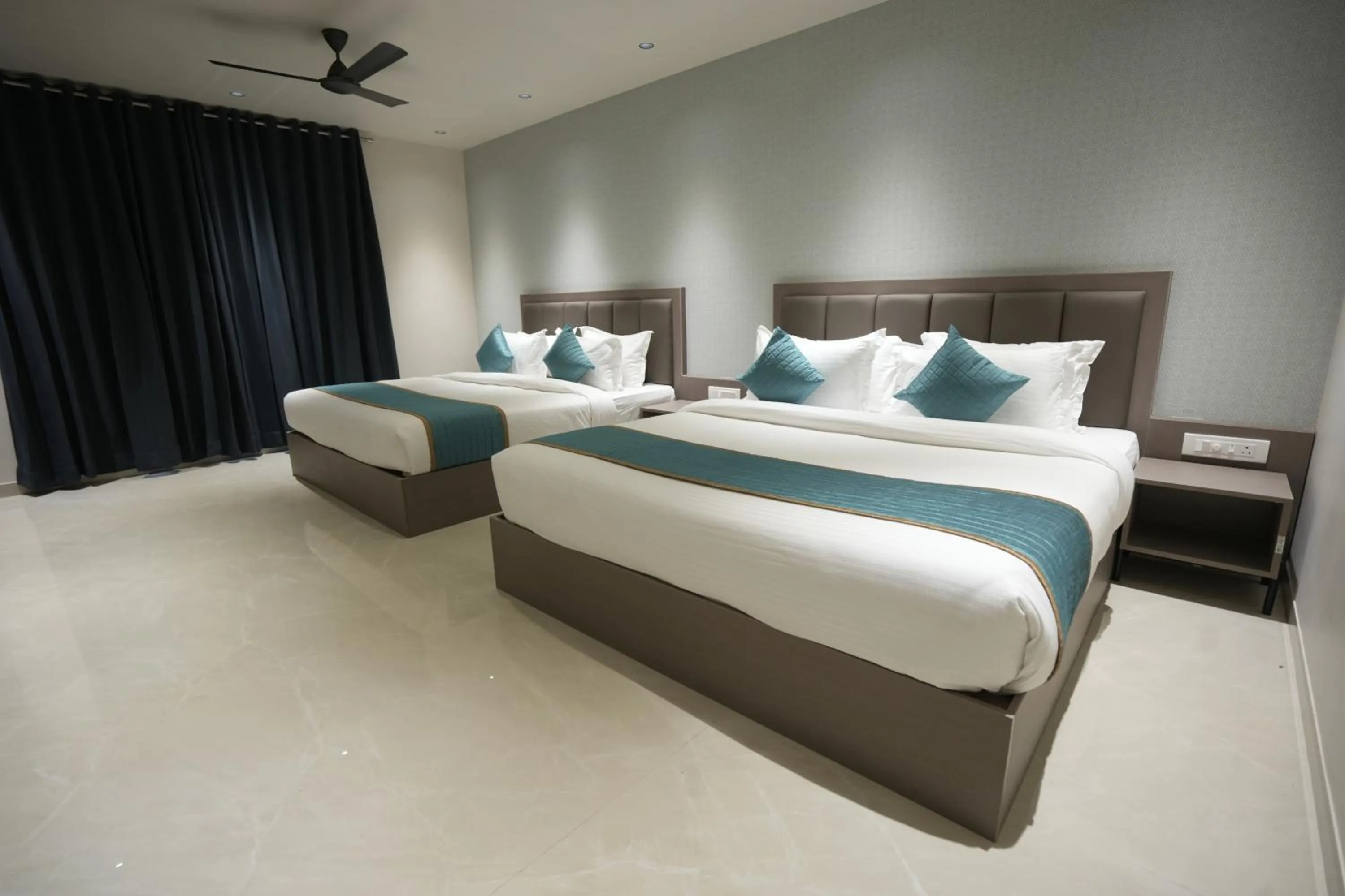 View (from property/room), Bed in Hotel shree ji inn