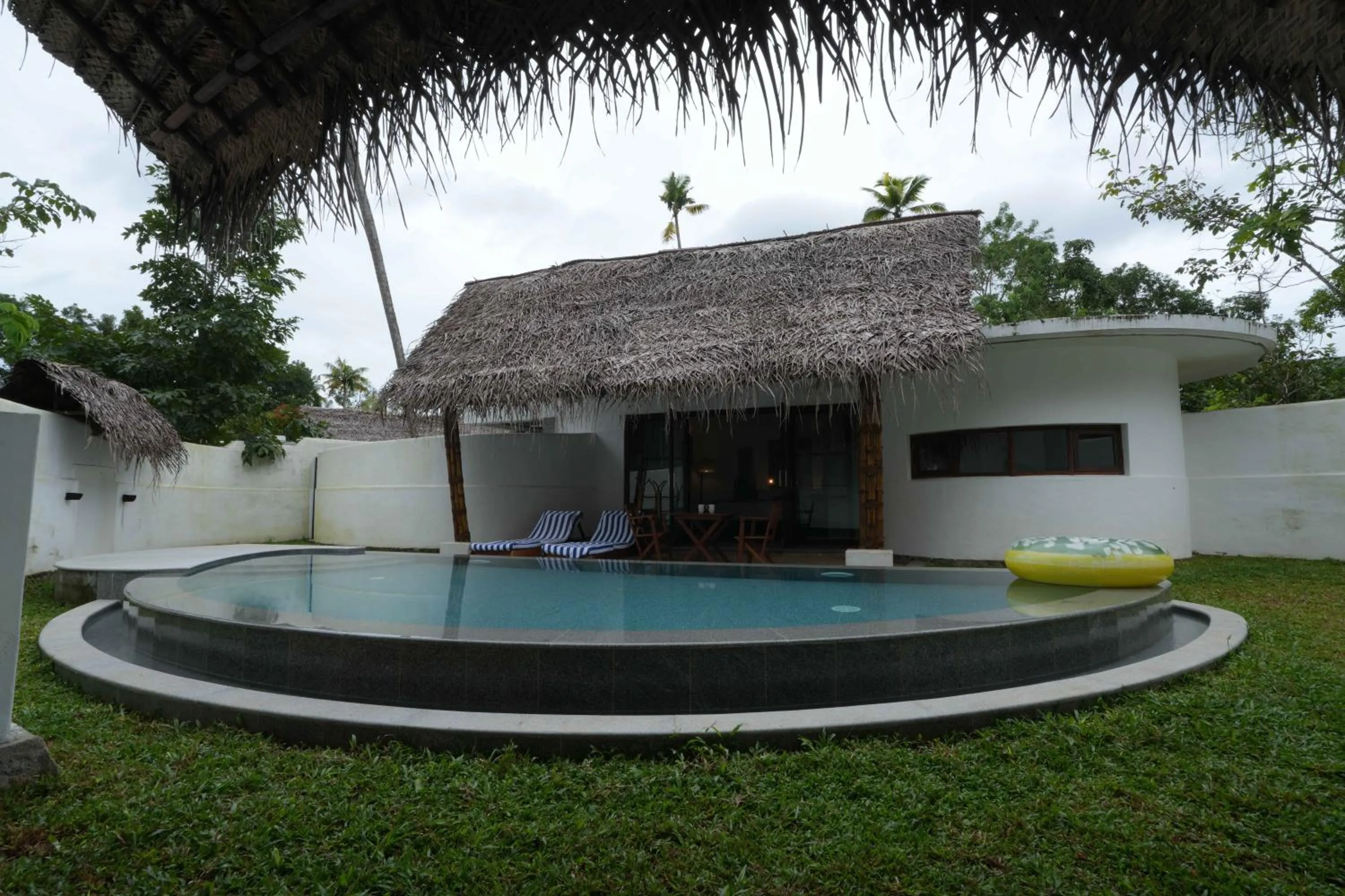 Swimming pool in Xandari Pearl Beach Resort