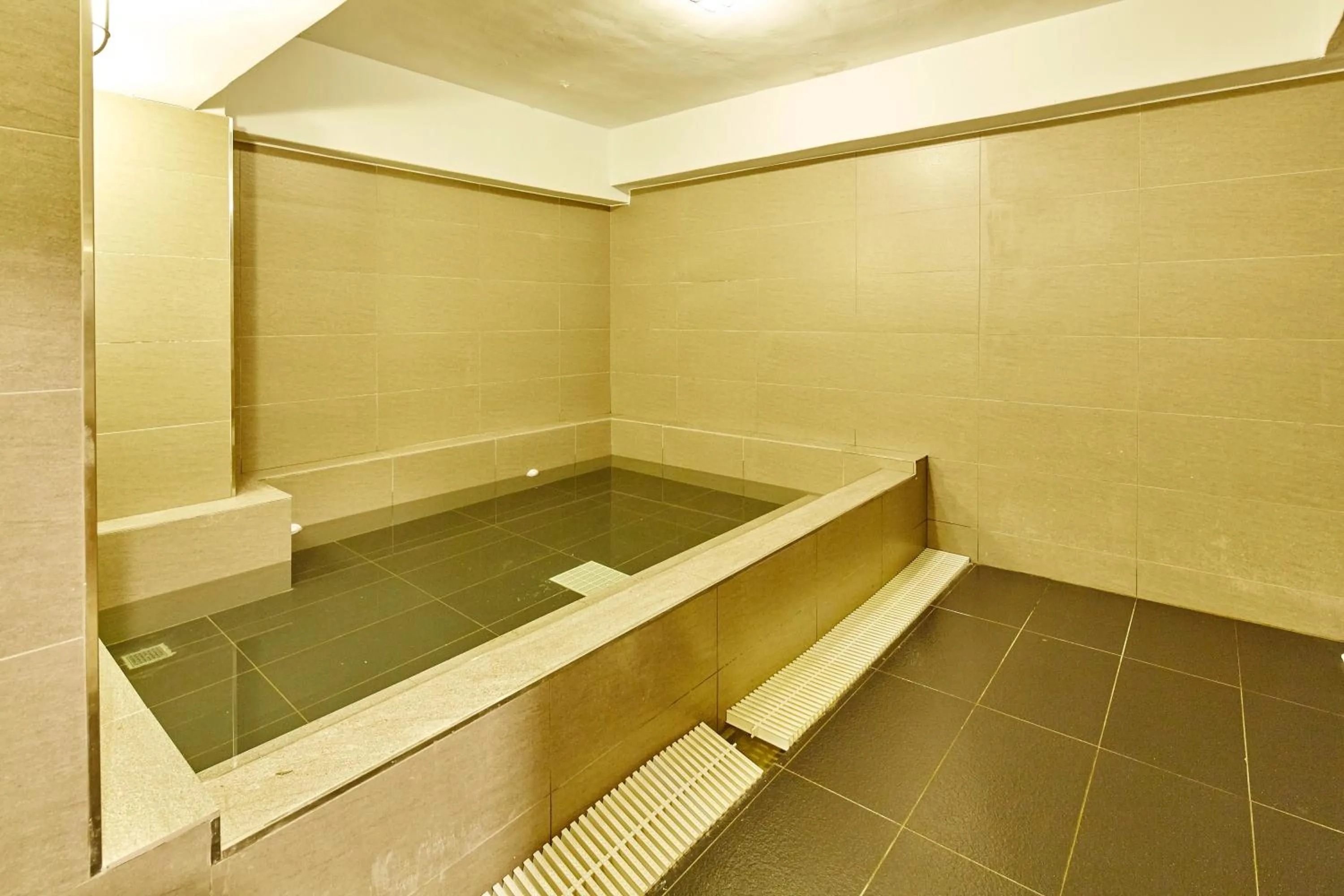 Hot Tub in Single Inn - Taipei