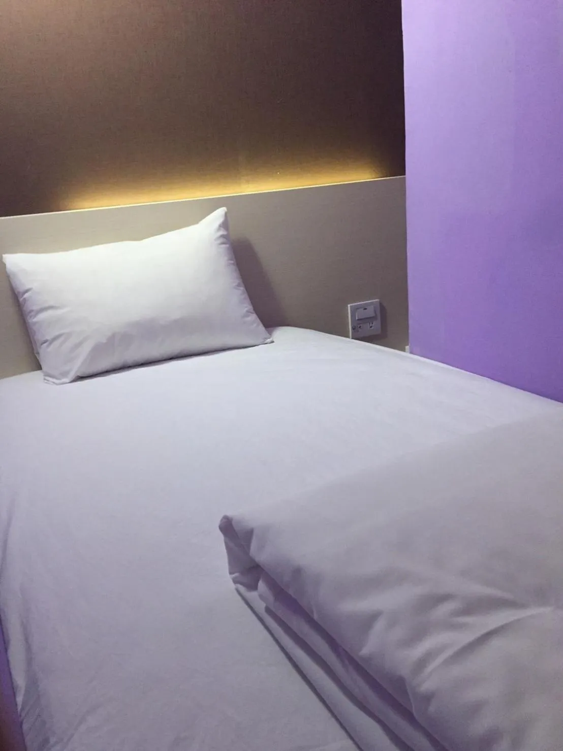 Bed in Single Inn - Taipei