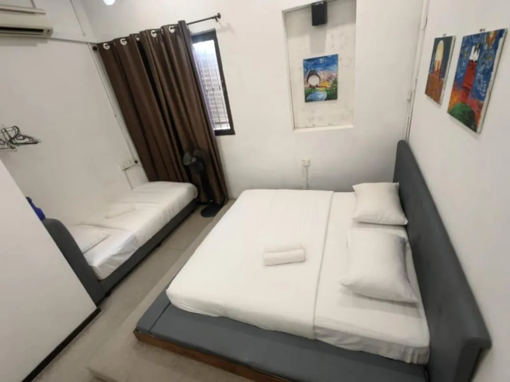 Bed in Moustachz Hauze , Georgetown