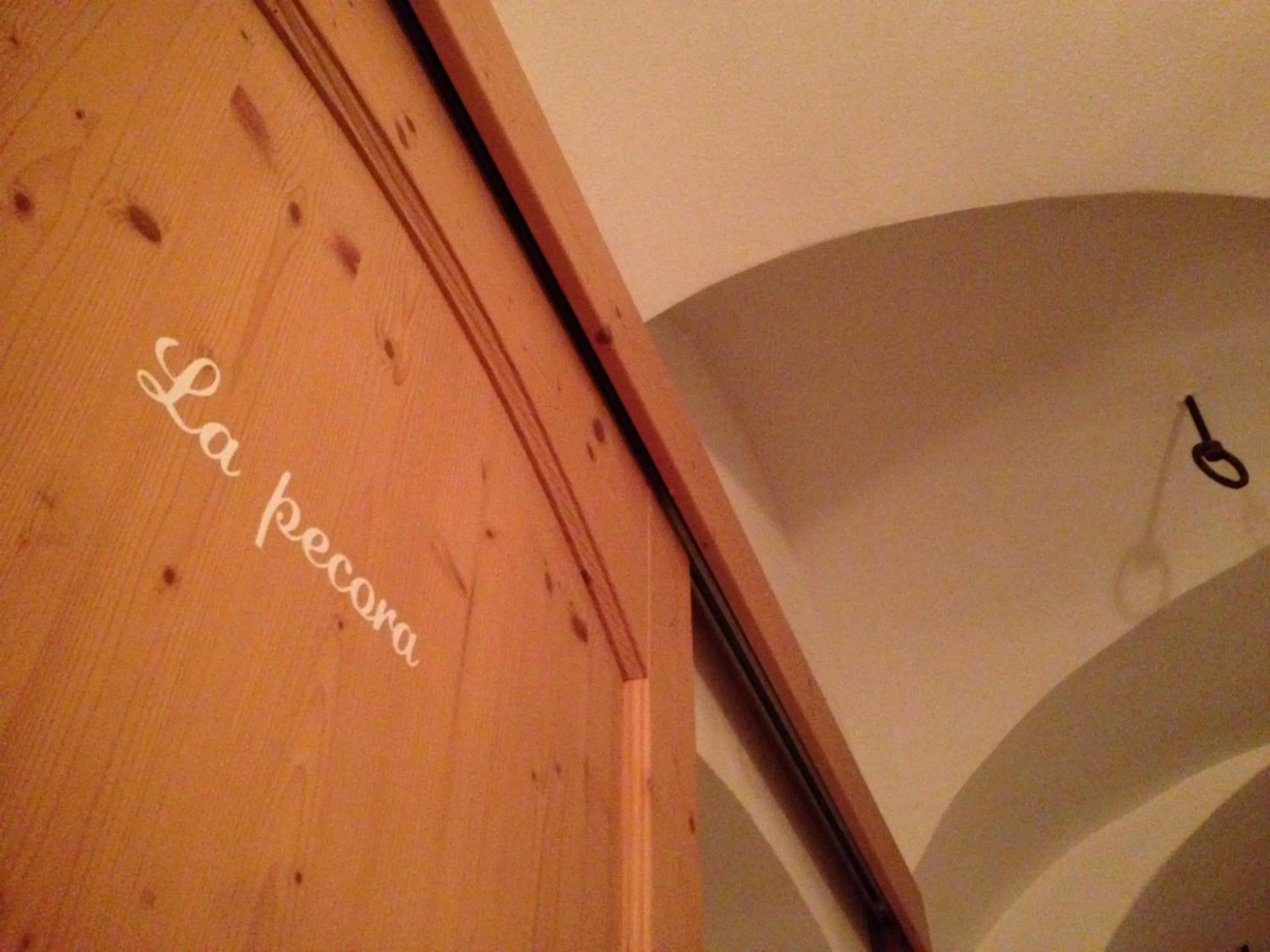 Text overlay in B&B Il Piccolo Principe room and breakfast