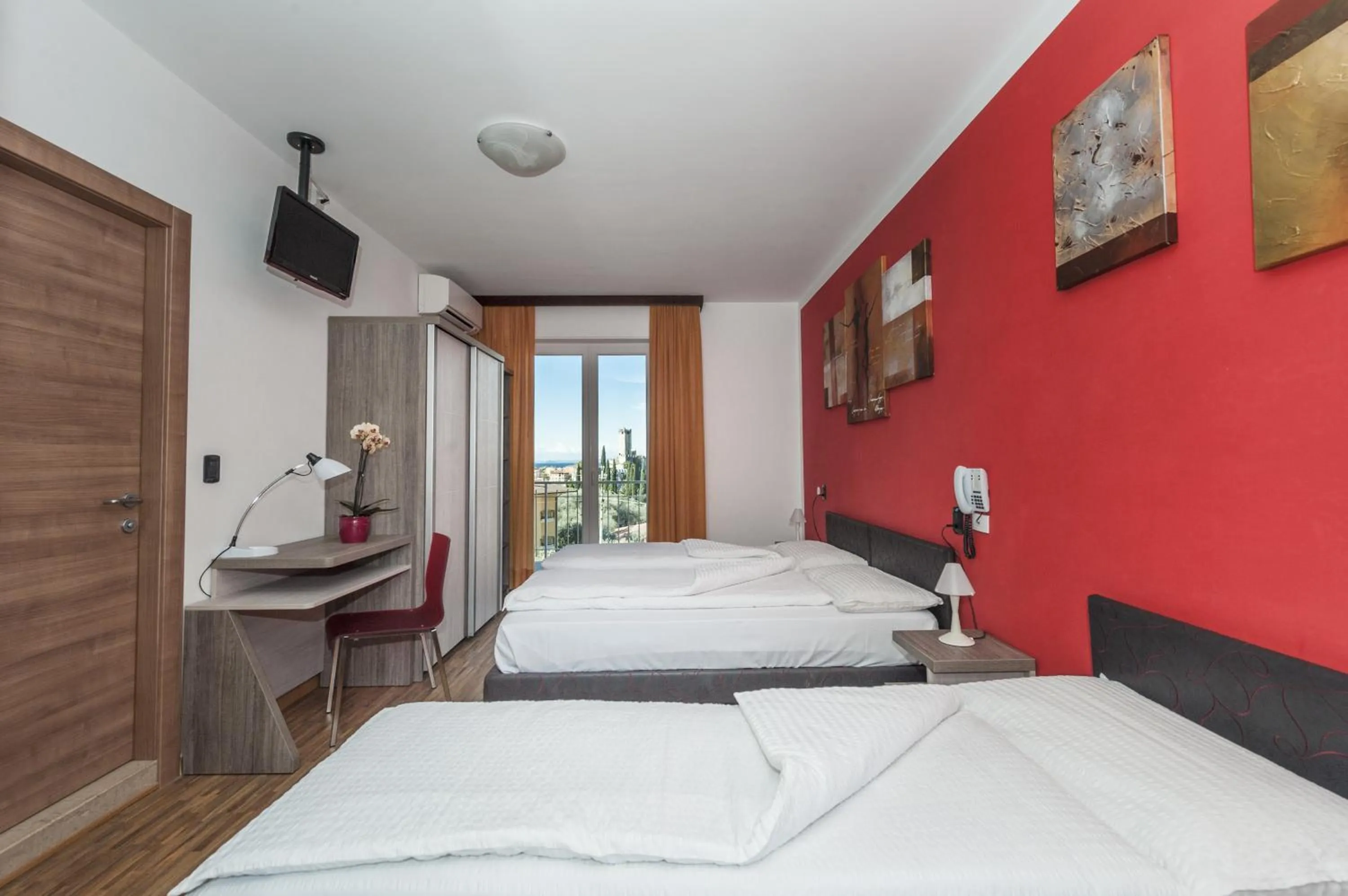 Bedroom, Bed in Hotel Garni Ischia