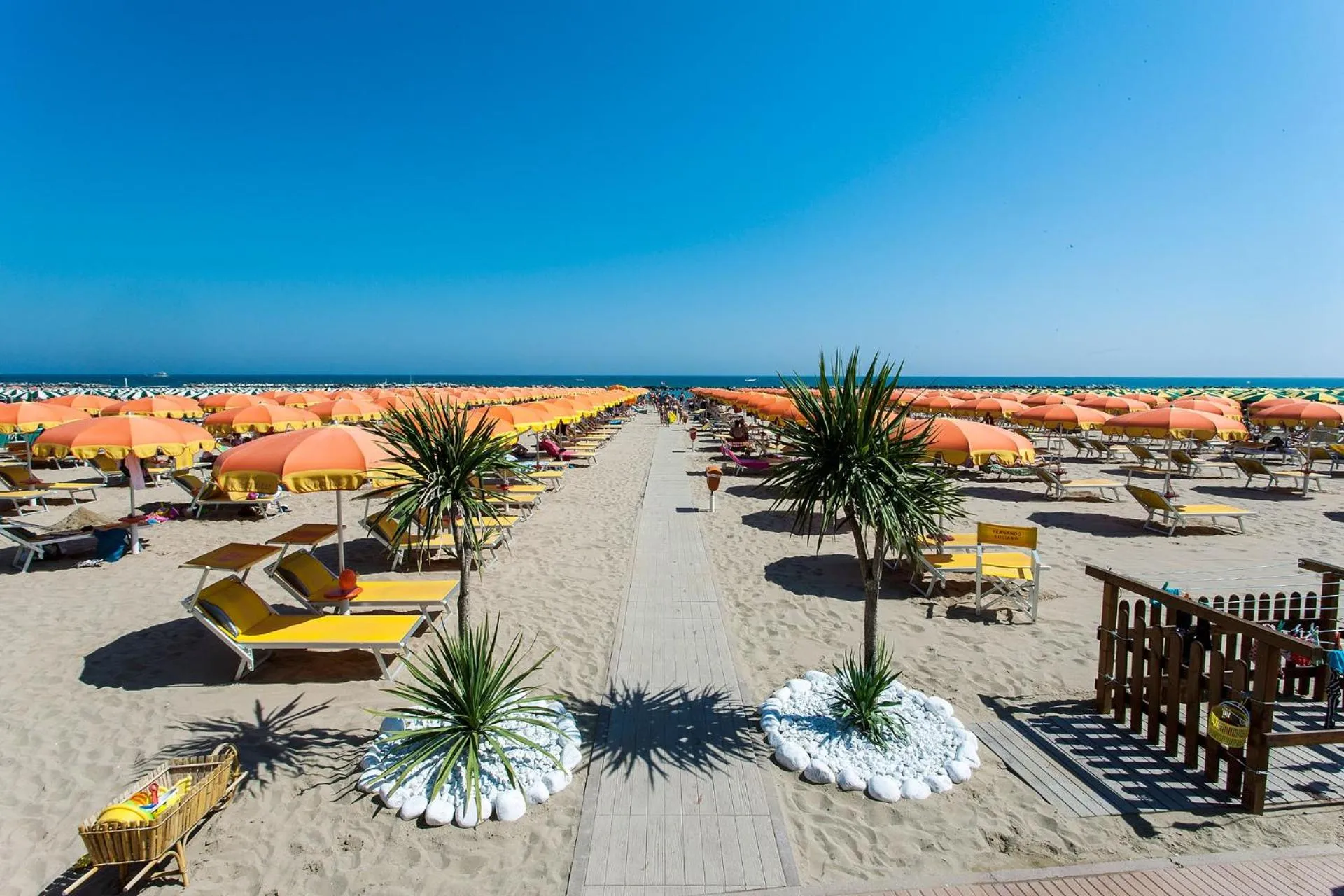 Beach in Hotel Losanna