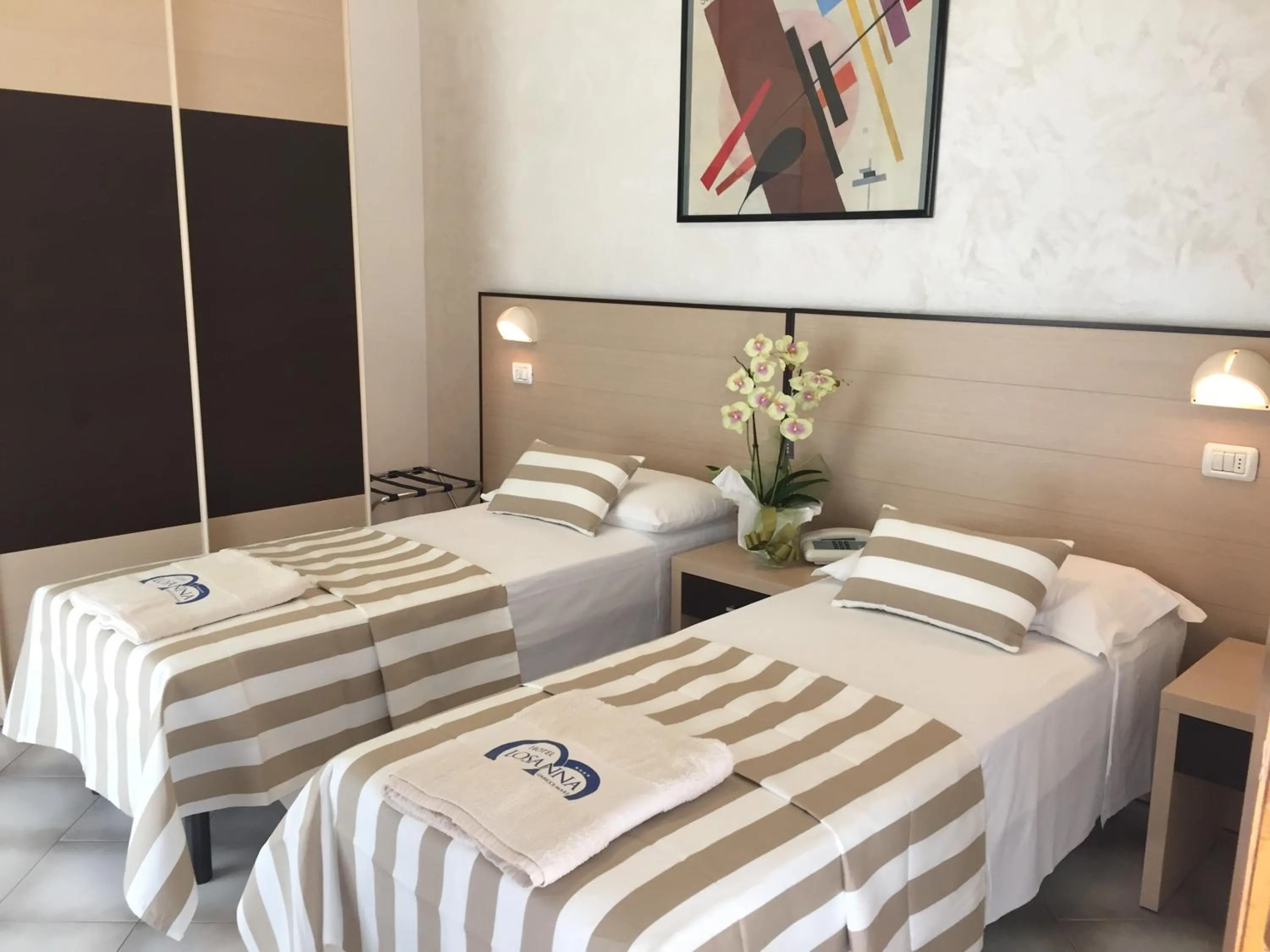 Bed in Hotel Losanna