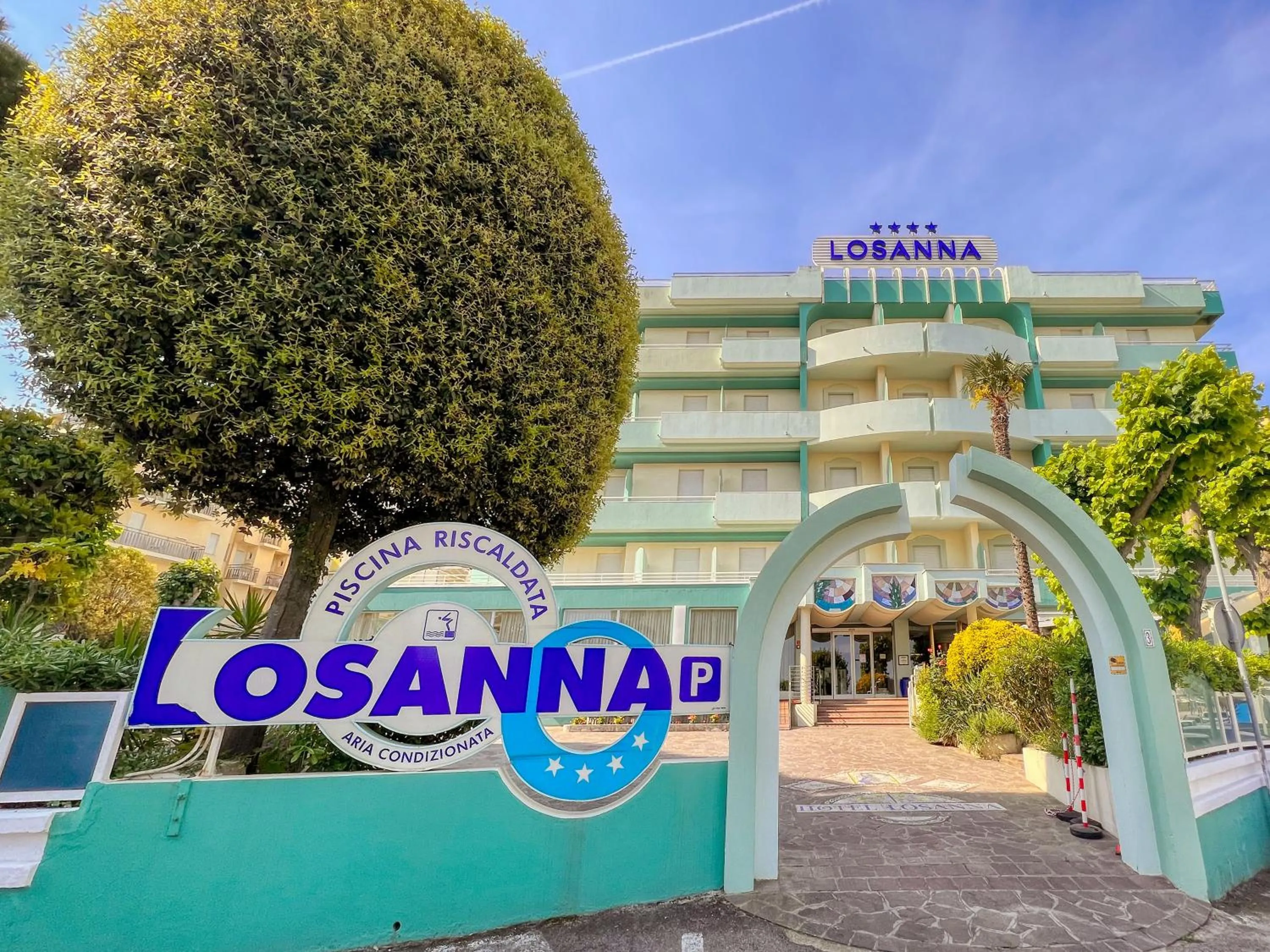 Property building in Hotel Losanna