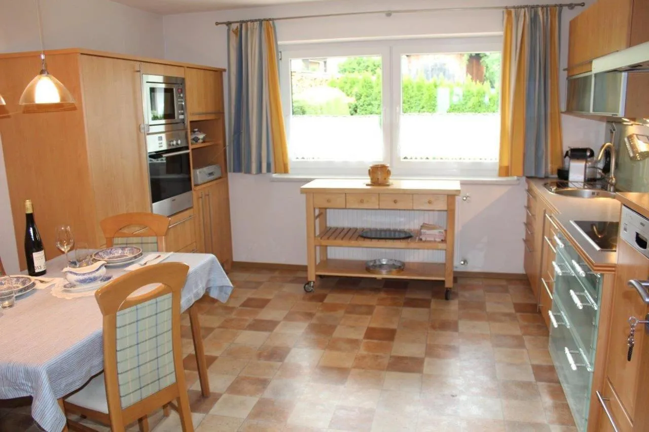 Kitchen or kitchenette in Ferienwohnung Stuibenfall