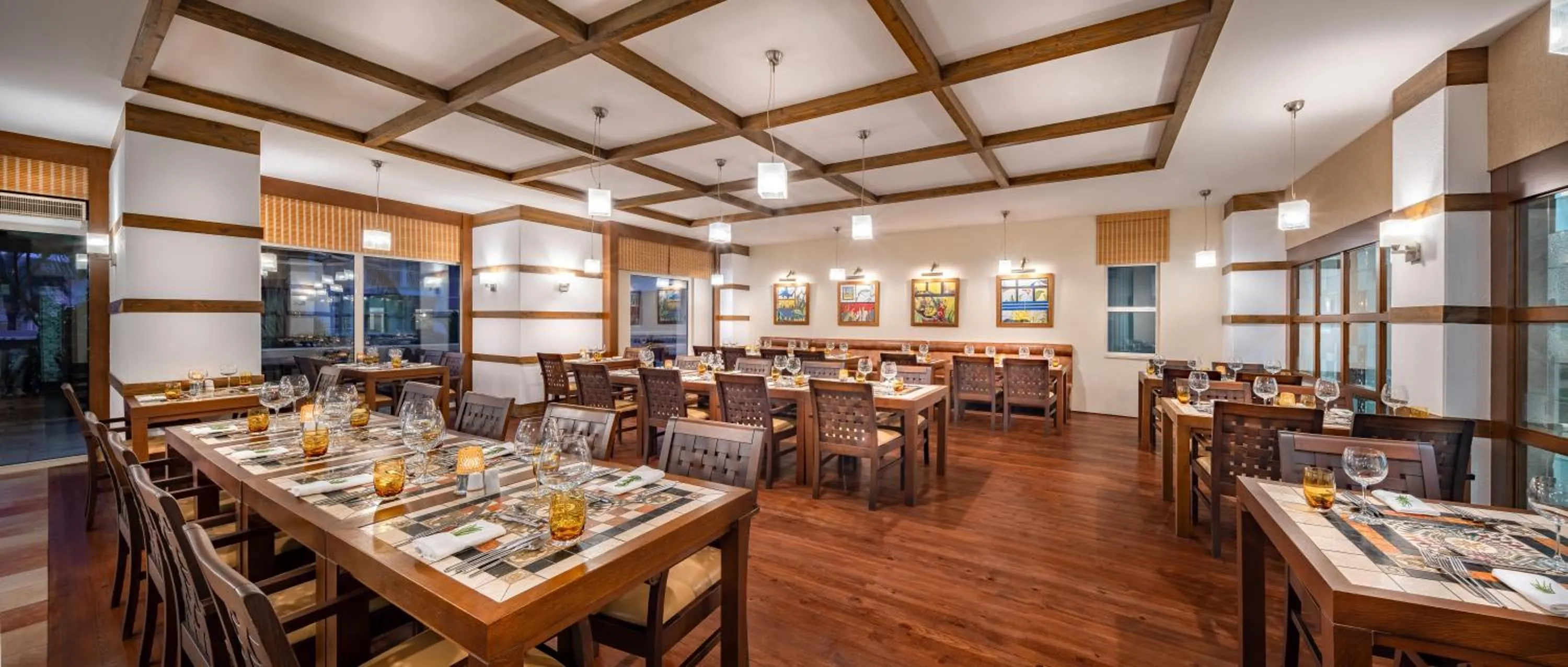 Restaurant/places to eat in Trendy Aspendos Beach