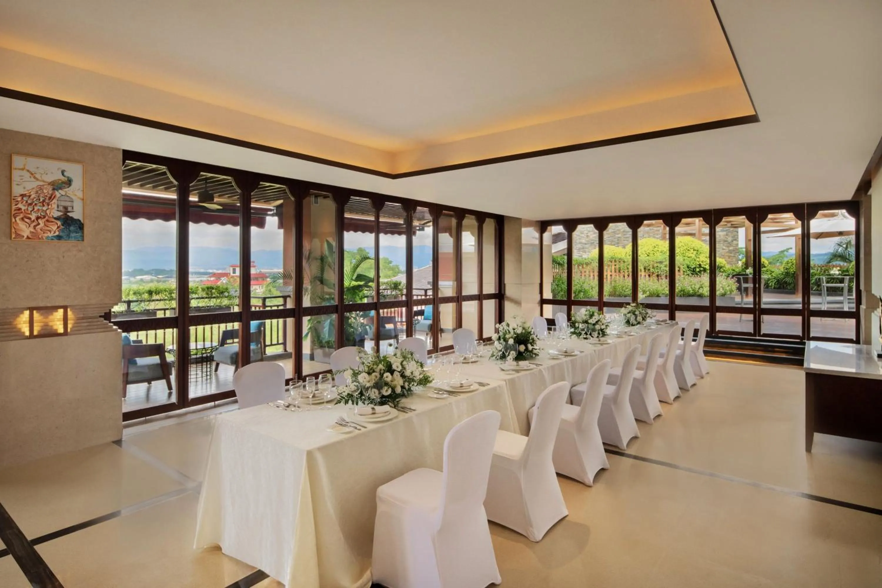 Meeting/conference room in Sheraton Grand Xishuangbanna Hotel