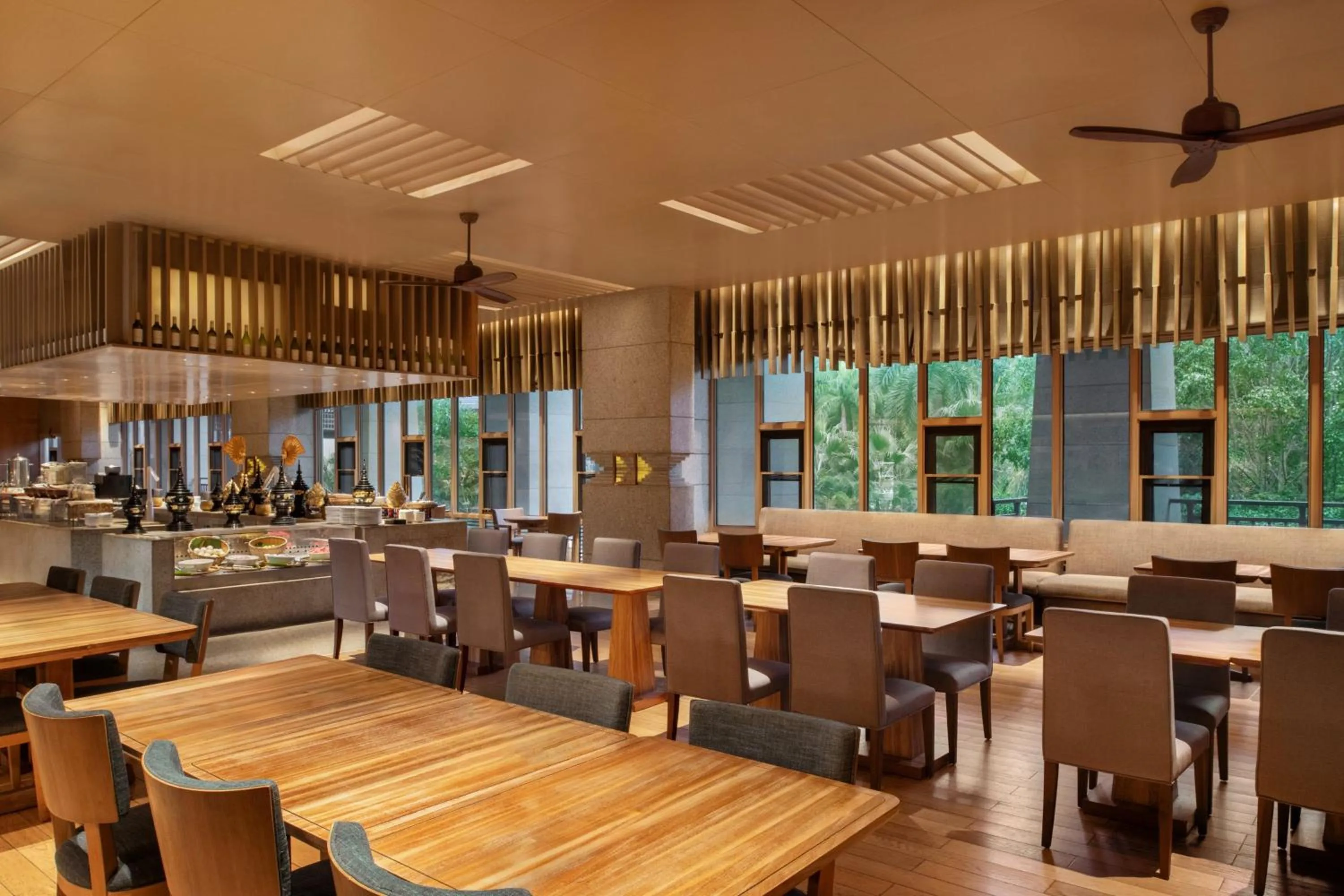 Restaurant/places to eat in Sheraton Grand Xishuangbanna Hotel