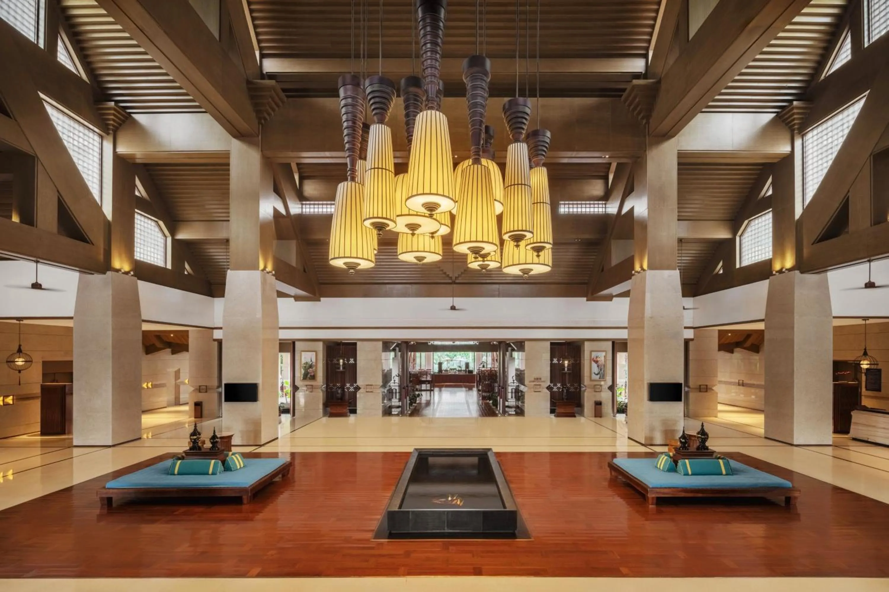 Lobby or reception in Sheraton Grand Xishuangbanna Hotel