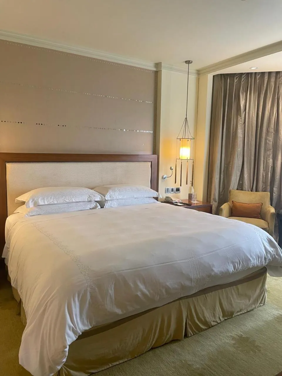 Bed in ITC Grand Bharat, a Luxury Collection Retreat, Gurgaon, New Delhi Capital Region