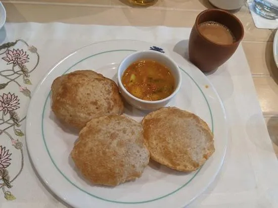 Breakfast in ITC Grand Bharat, a Luxury Collection Retreat, Gurgaon, New Delhi Capital Region