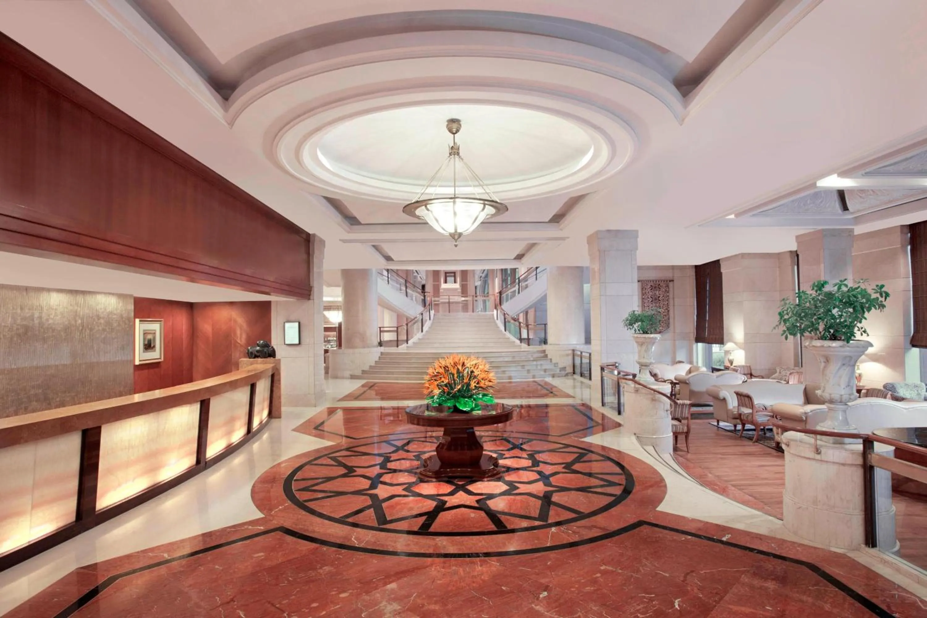 Lobby or reception in Sheraton New Delhi Hotel