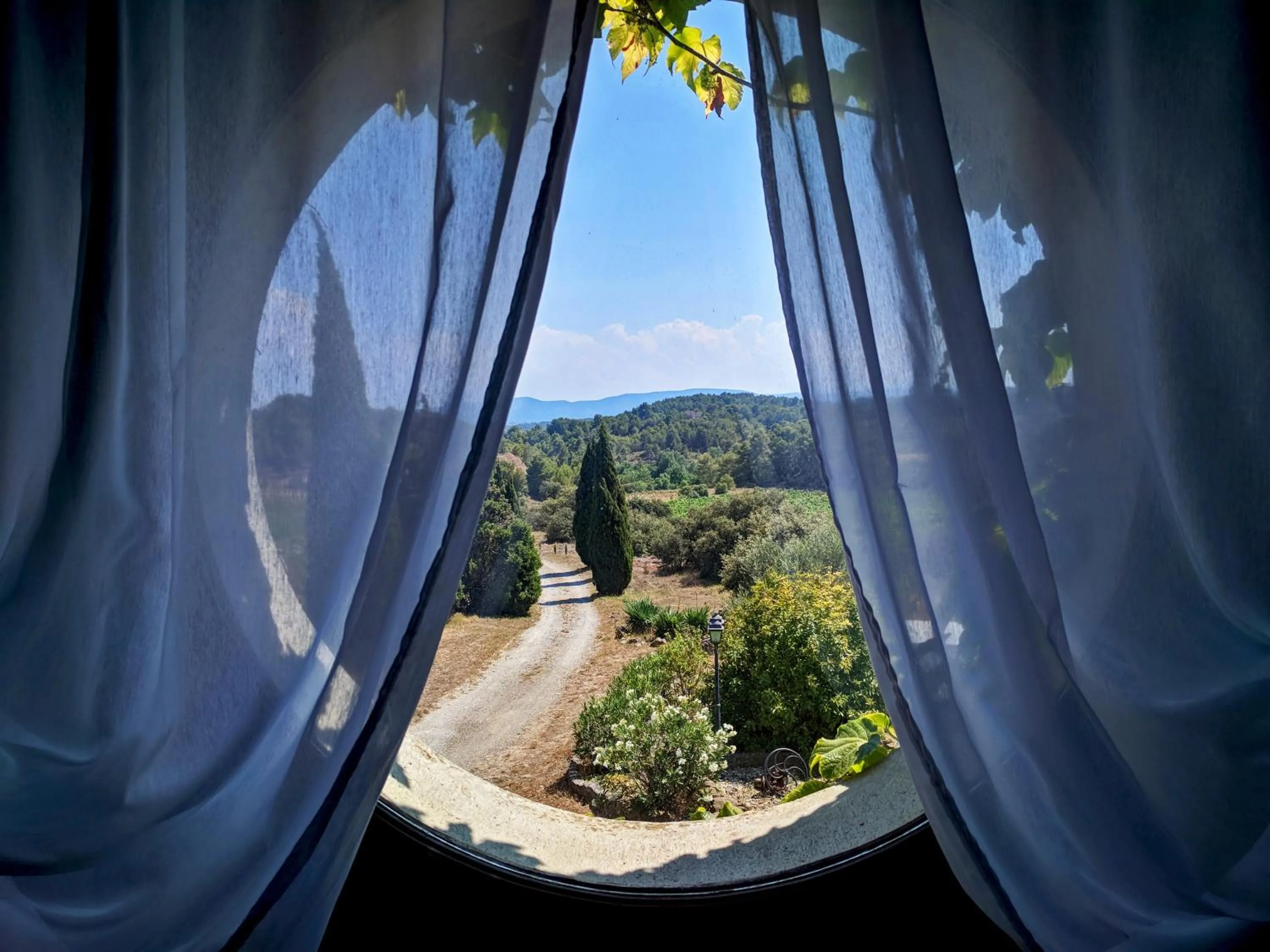 Comfort Triple Room in Domaine de Palats