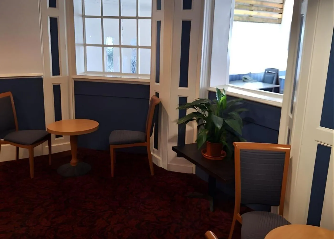 Neighbourhood in Tor Park Hotel