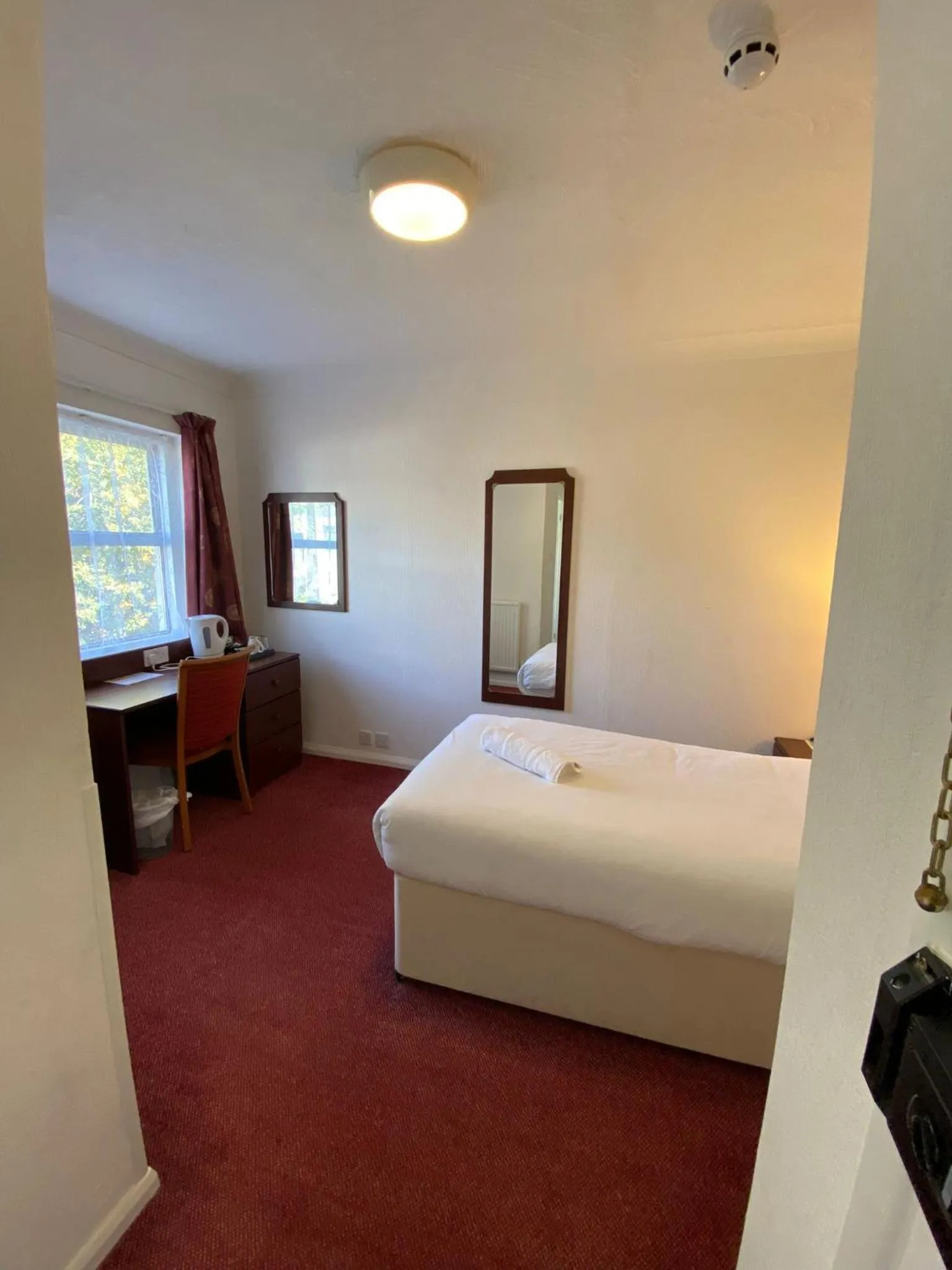 Bed in Tor Park Hotel