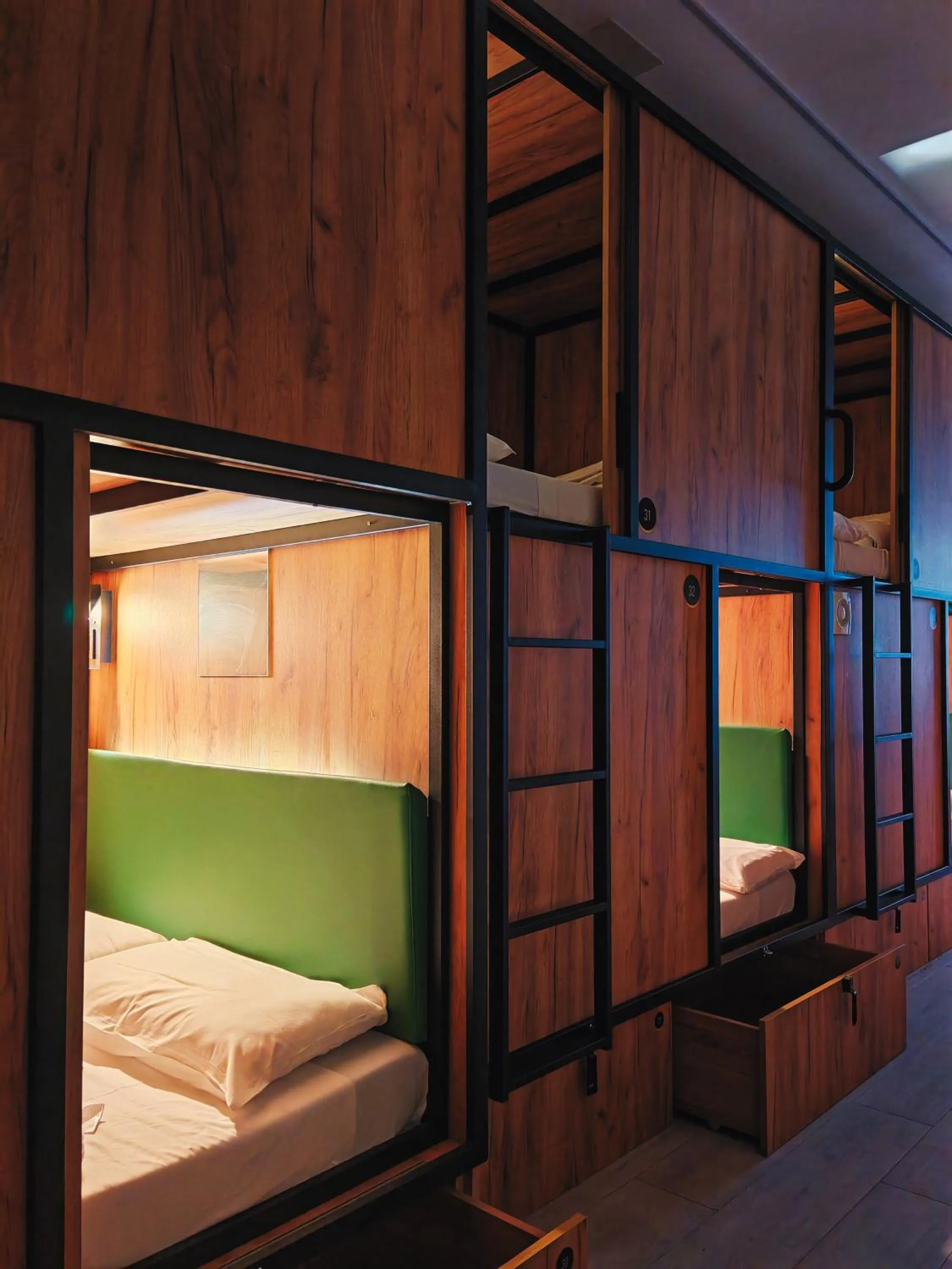 Bed in Urban Inn Madrid