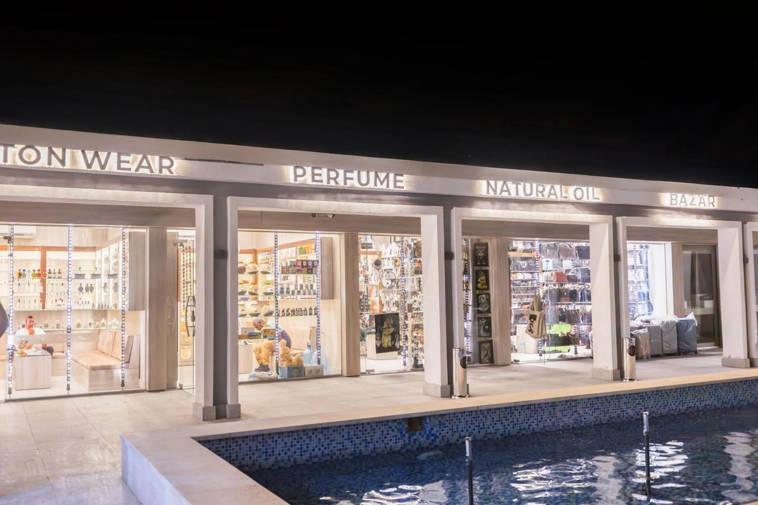 Shopping Area in Flow Spectrum Resort Sahl Hasheesh