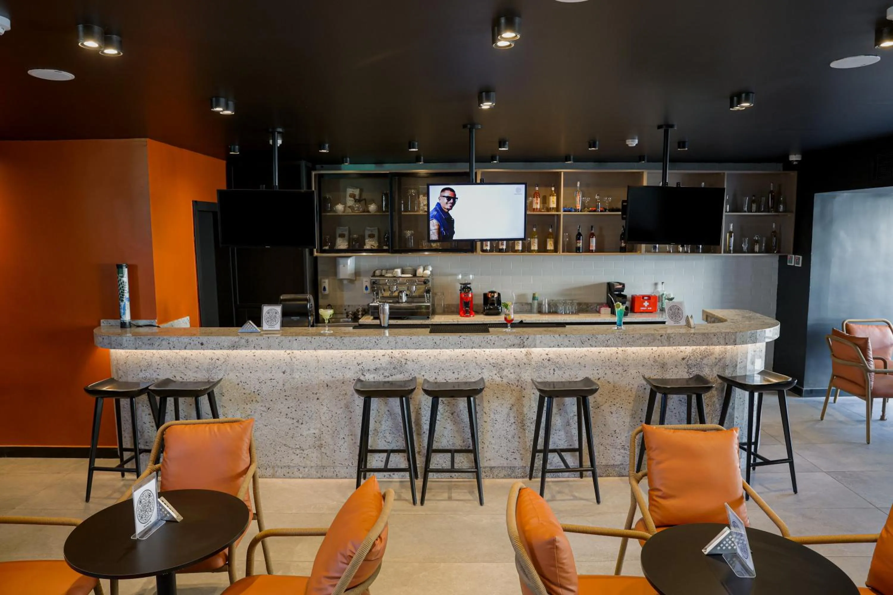 Lounge or bar in Flow Spectrum Resort Sahl Hasheesh