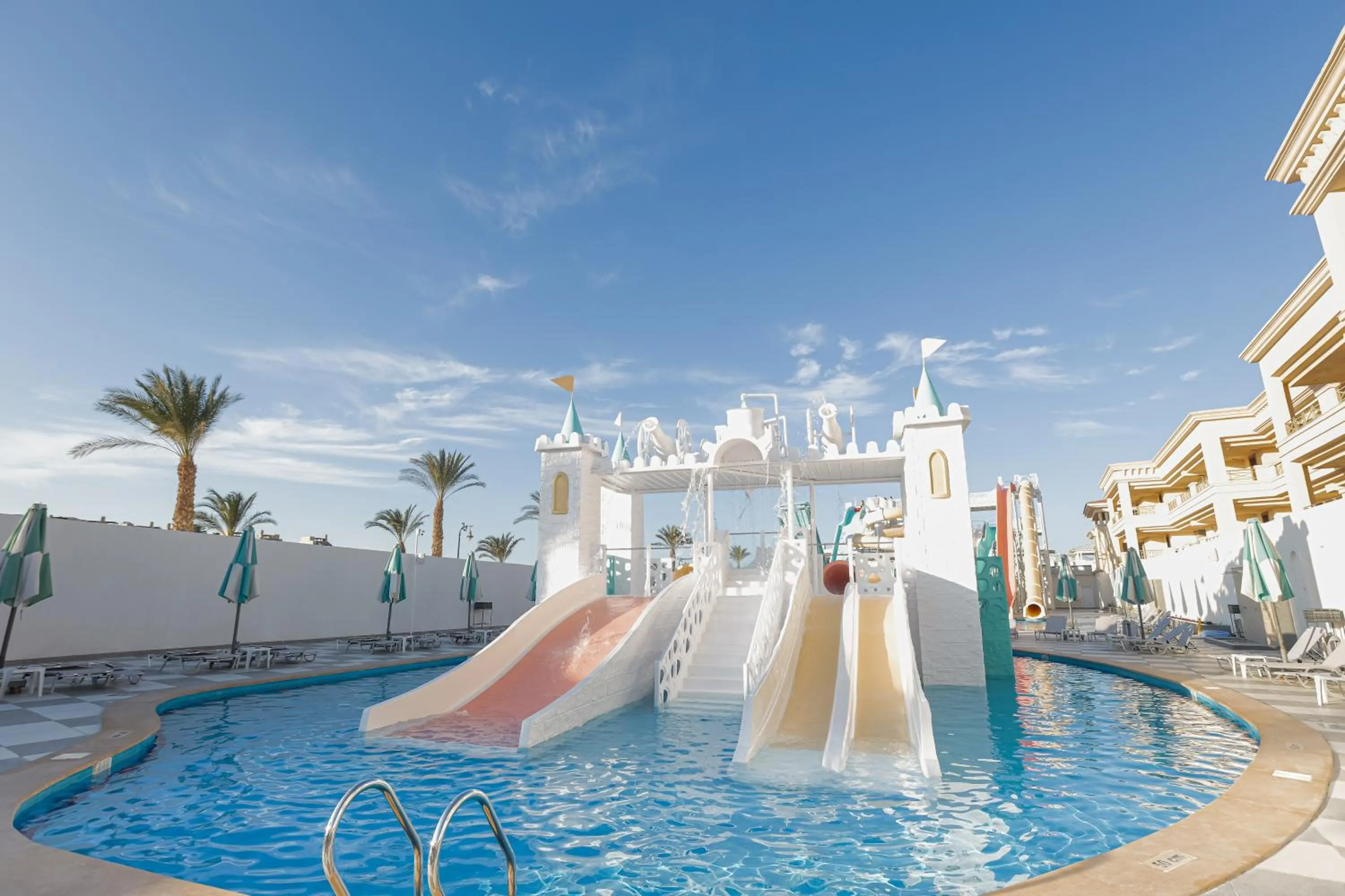 Aqua park in Flow Spectrum Resort Sahl Hasheesh