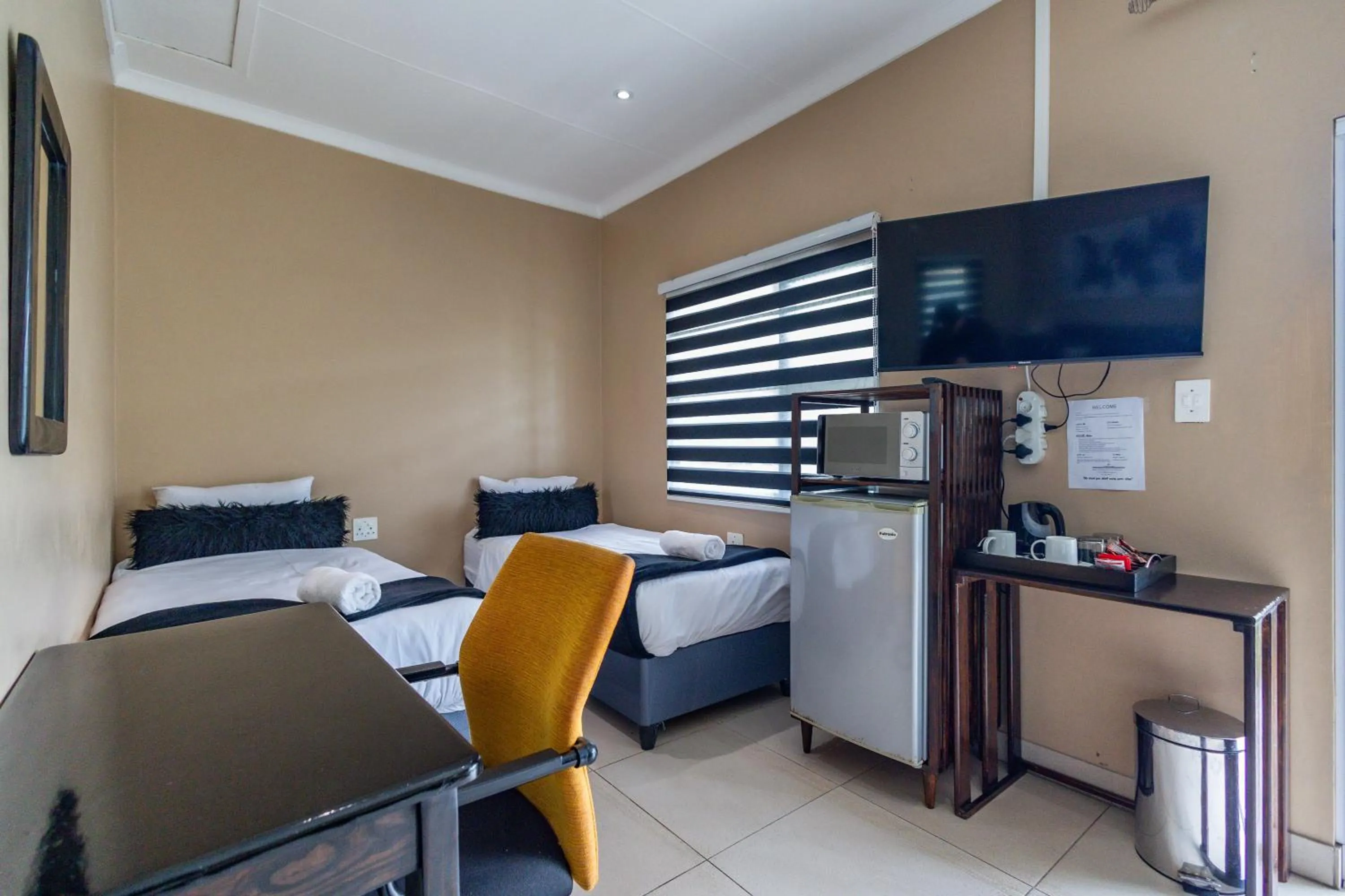 Bed in Fusion House B&B and Conference Venue