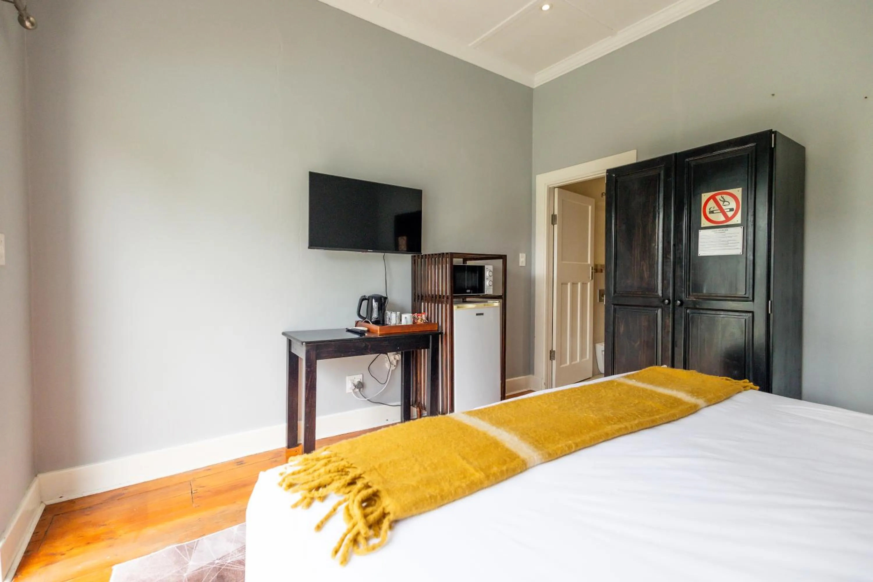 Bed in Fusion House B&B and Conference Venue