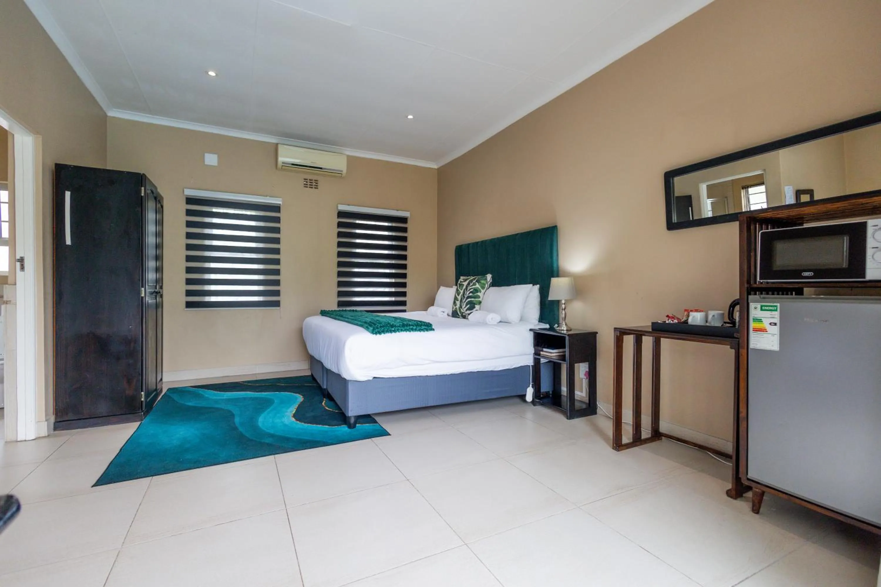 Bed in Fusion House B&B and Conference Venue