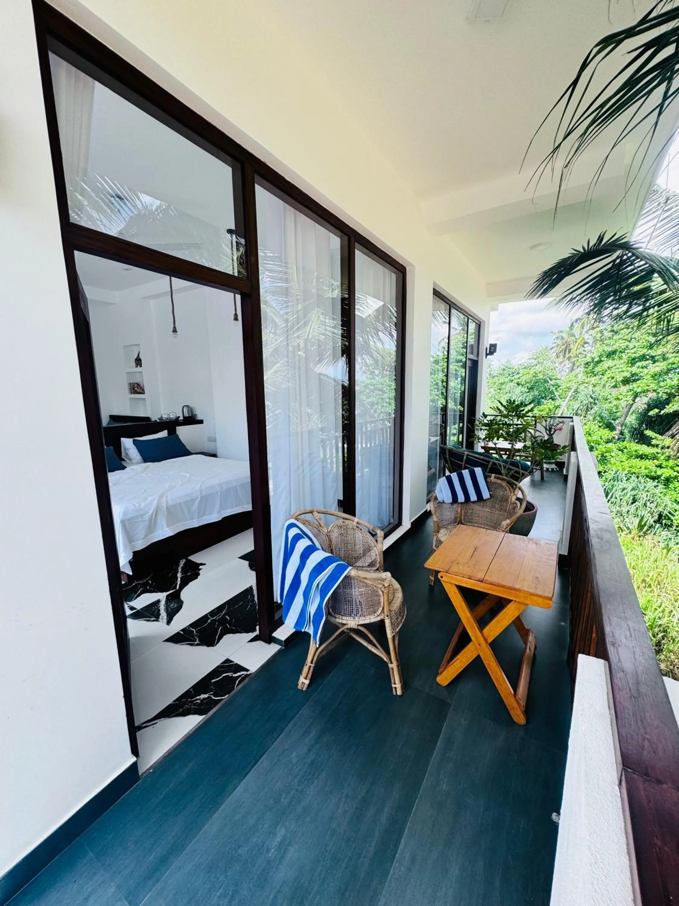 Coconut Palm beach restaurant and rooms