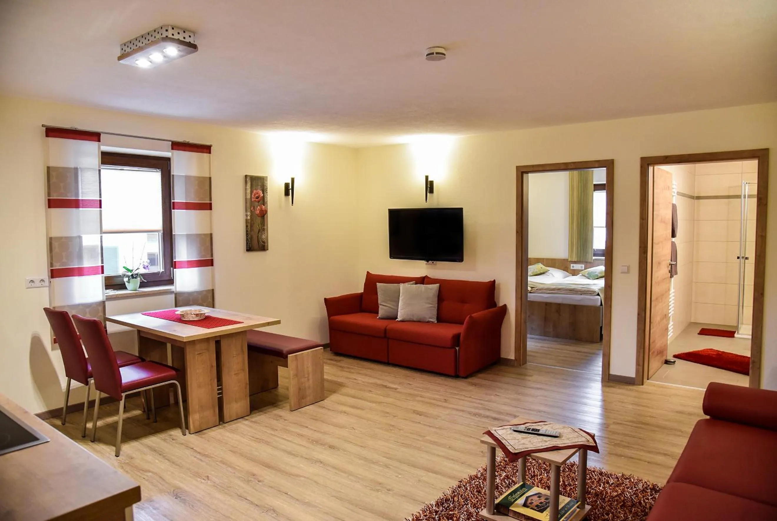 TV and multimedia, Bed in Landhotel Zum Adler