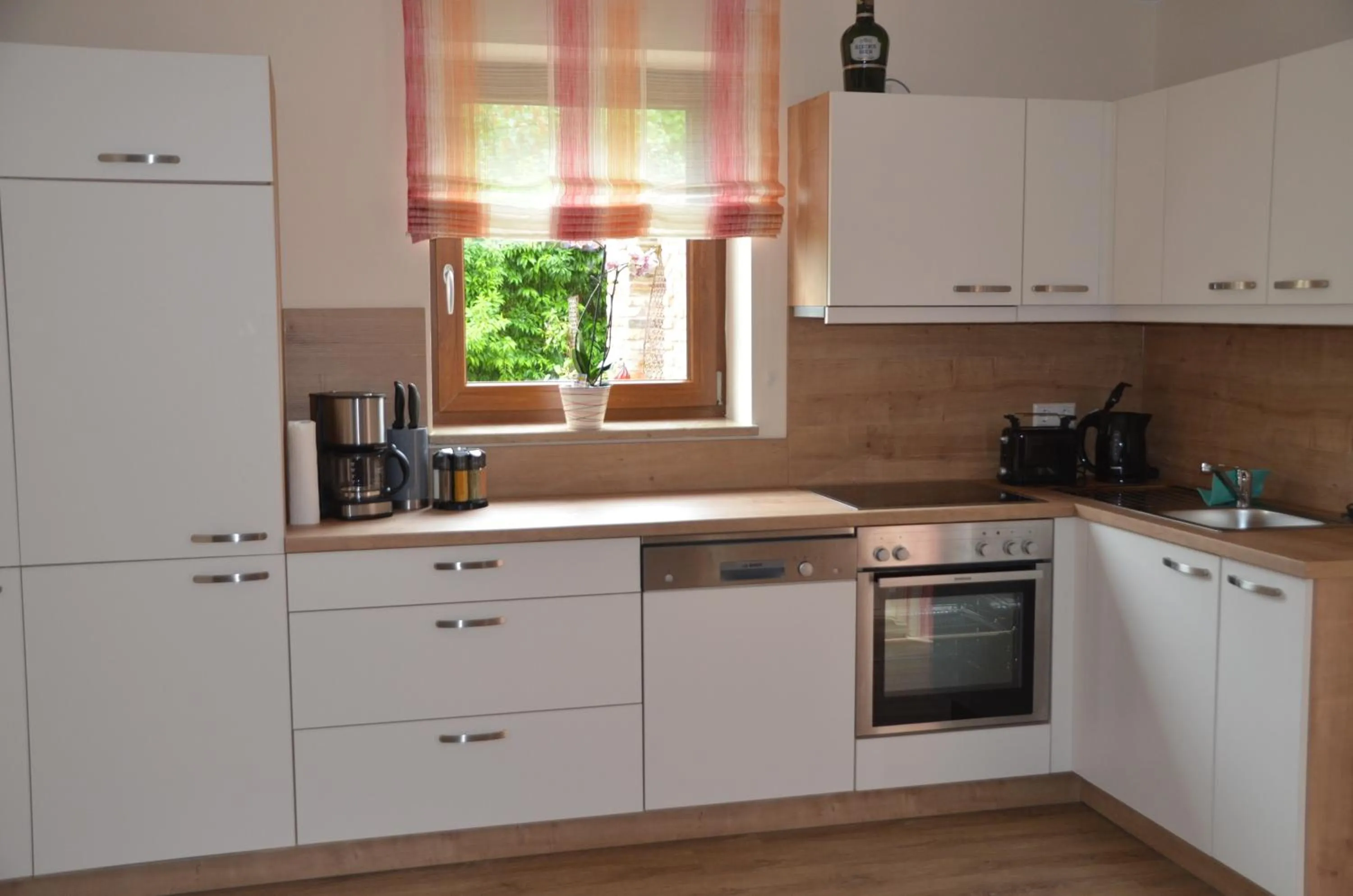 Coffee/tea facilities in Landhotel Zum Adler