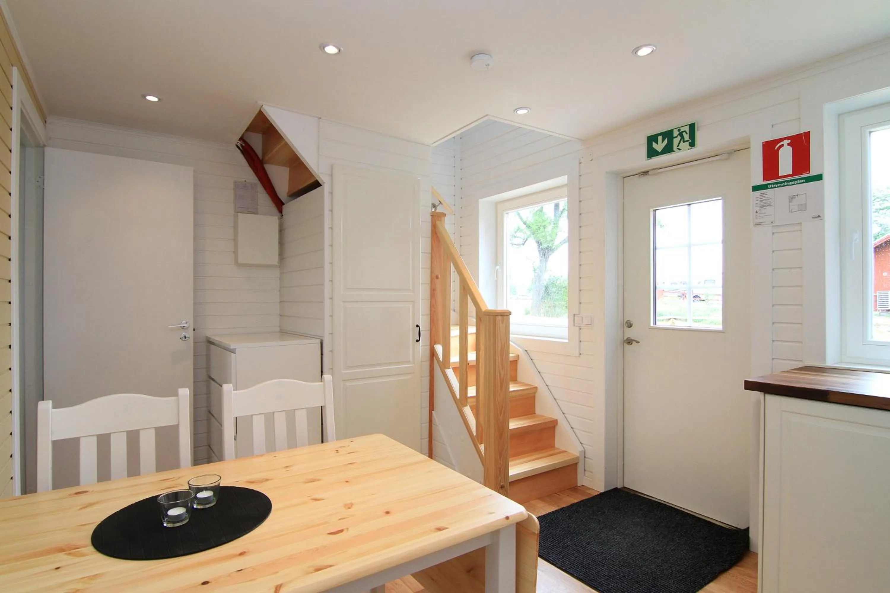 Facade/entrance in Bergs Slussar Vandrarhem & Stugor