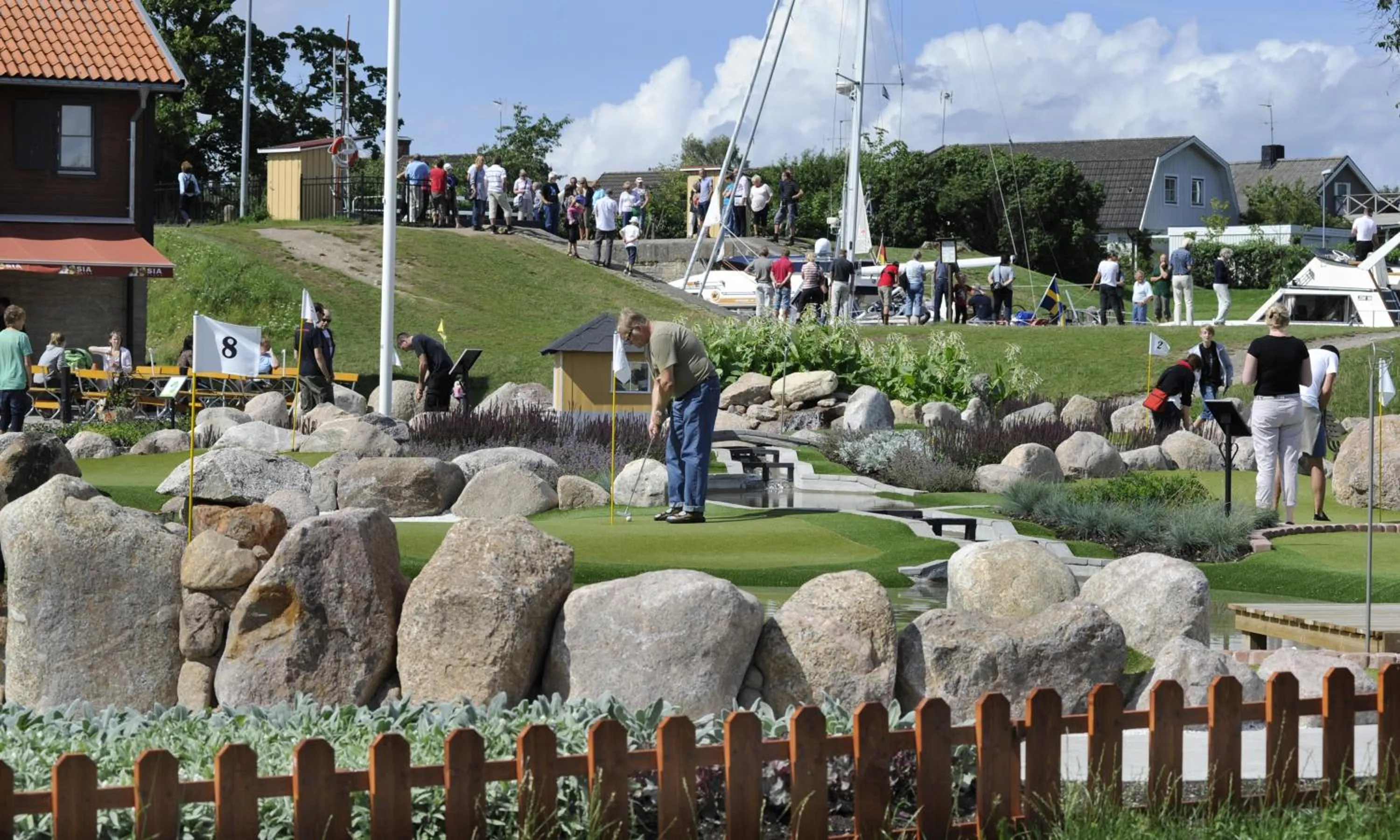Children play ground in Bergs Slussar Vandrarhem & Stugor