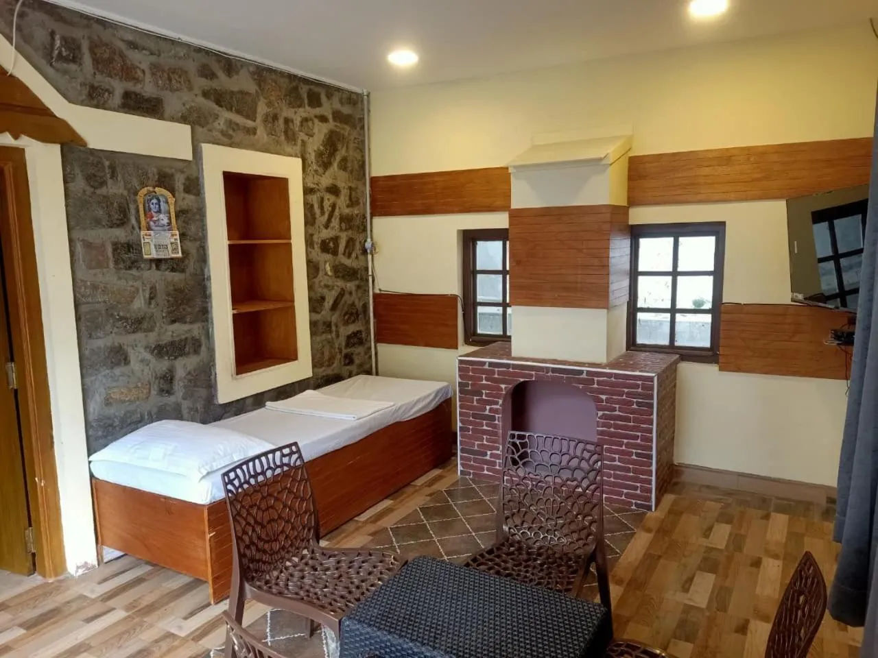 TV and multimedia, Bed in Misty Valley Inn