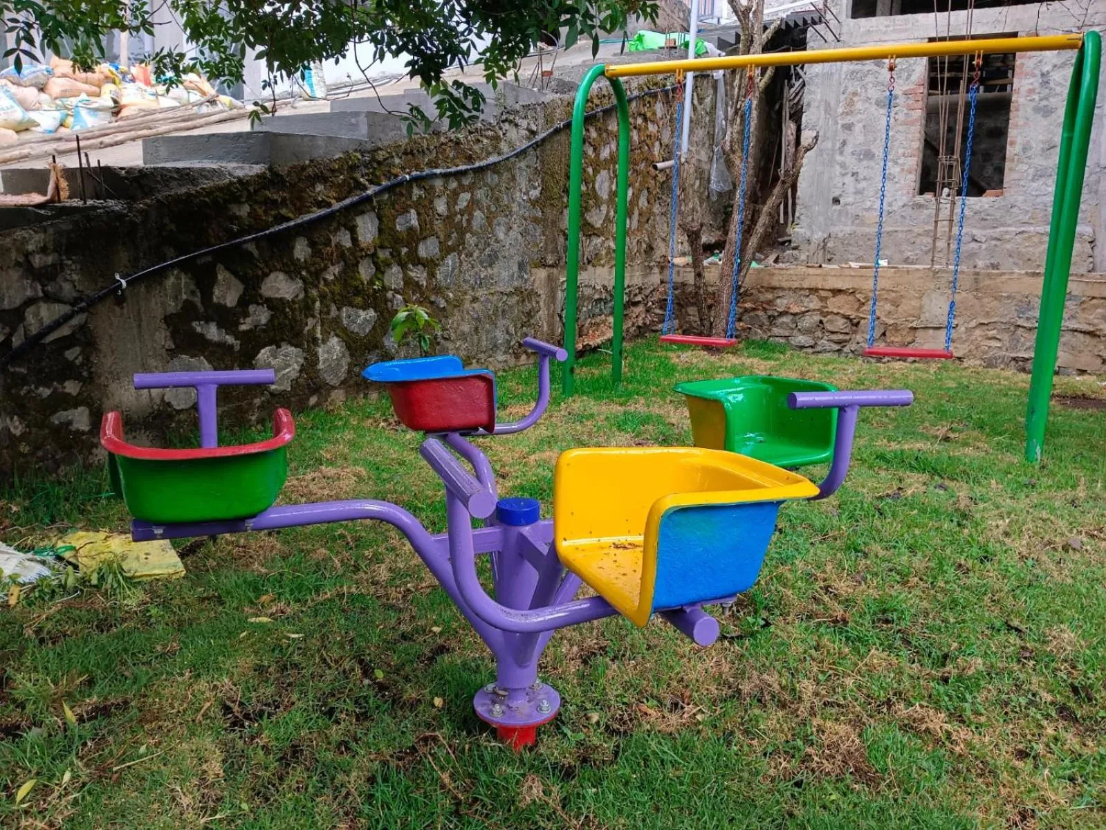 Children play ground in Misty Valley Inn