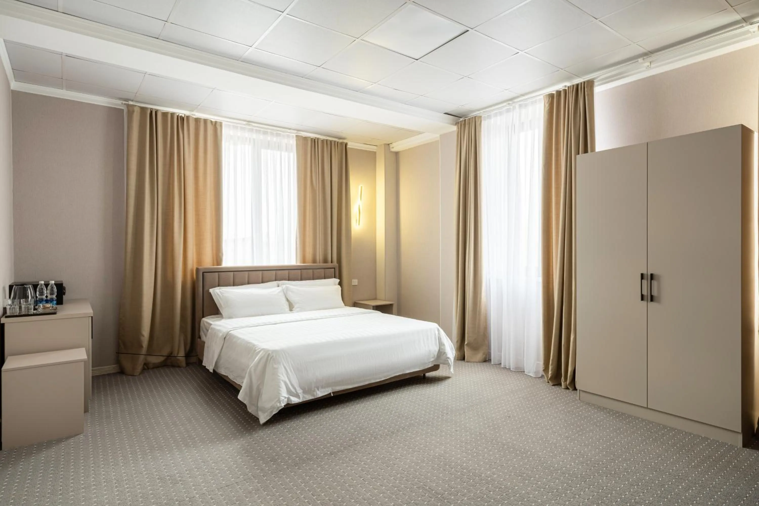 Photo of the whole room, Bed in Cozy Hotel