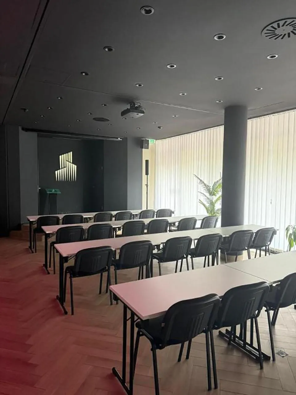 Meeting/conference room in Hotel MIRAGE Düsseldorf-Neuss