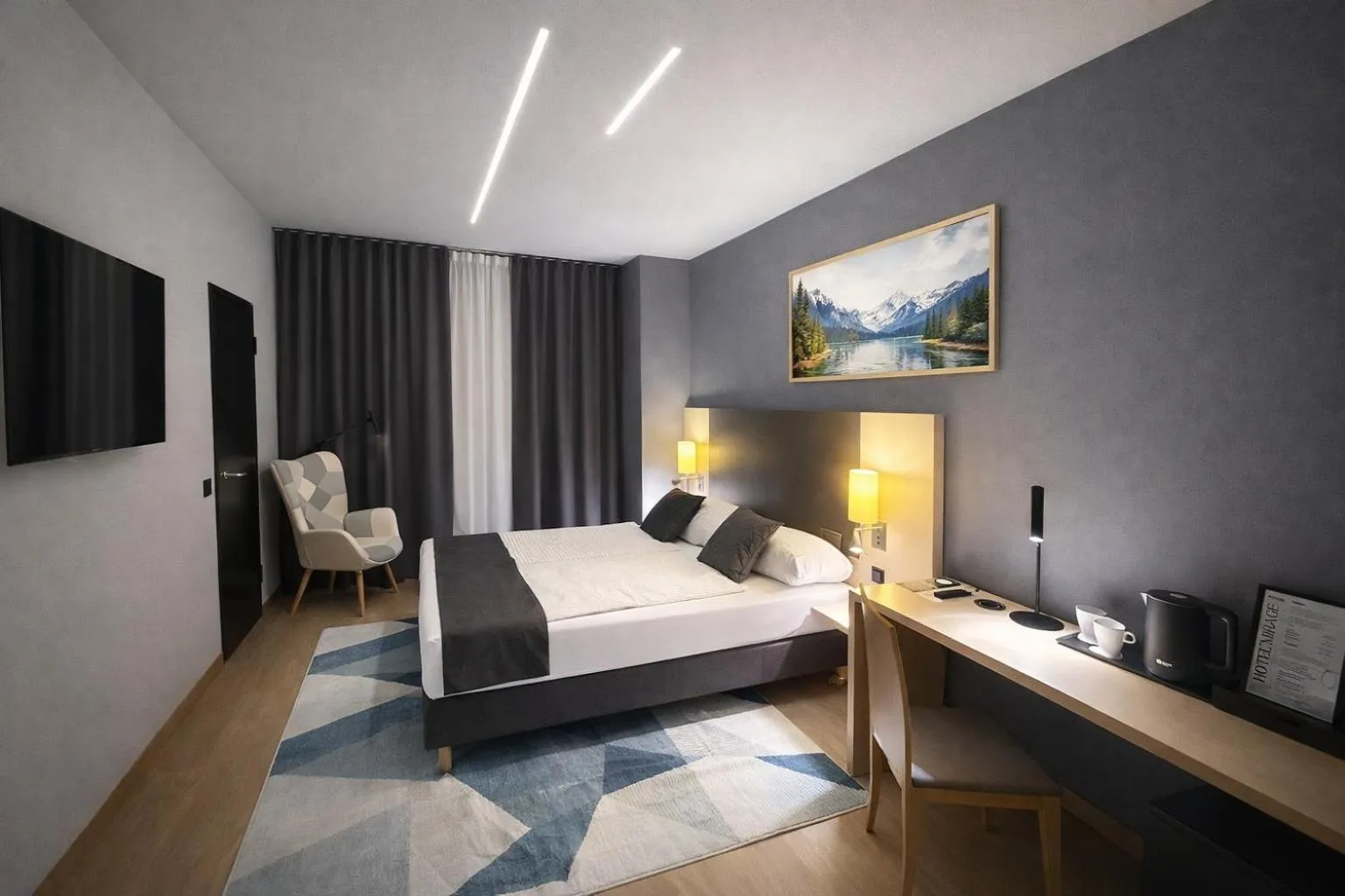 Photo of the whole room, Bed in Hotel MIRAGE Düsseldorf-Neuss