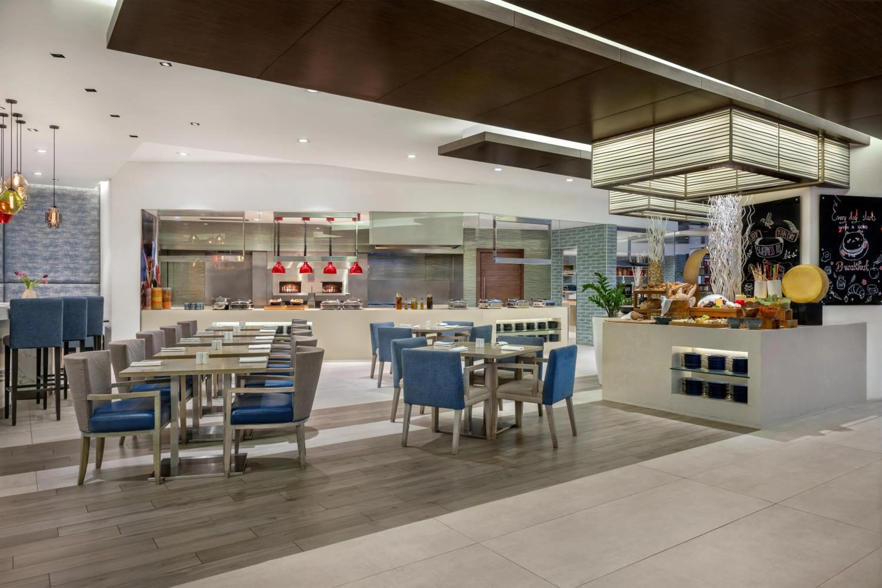 Restaurant/places to eat in Hyatt Regency Dubai Creek Heights